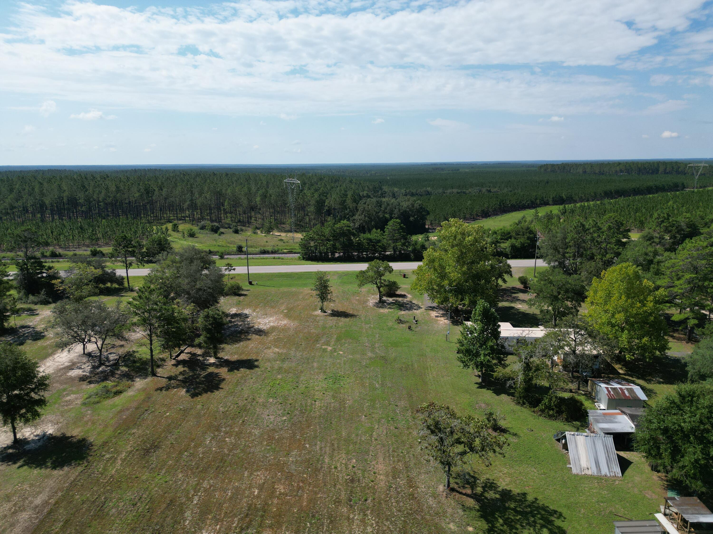 4099 E Highway 90 Crestview FL 32539