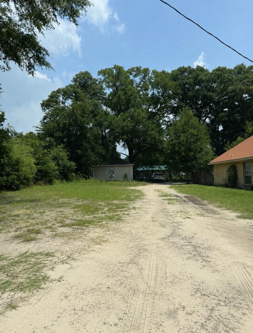 692B Williams Avenue Crestview FL 32539