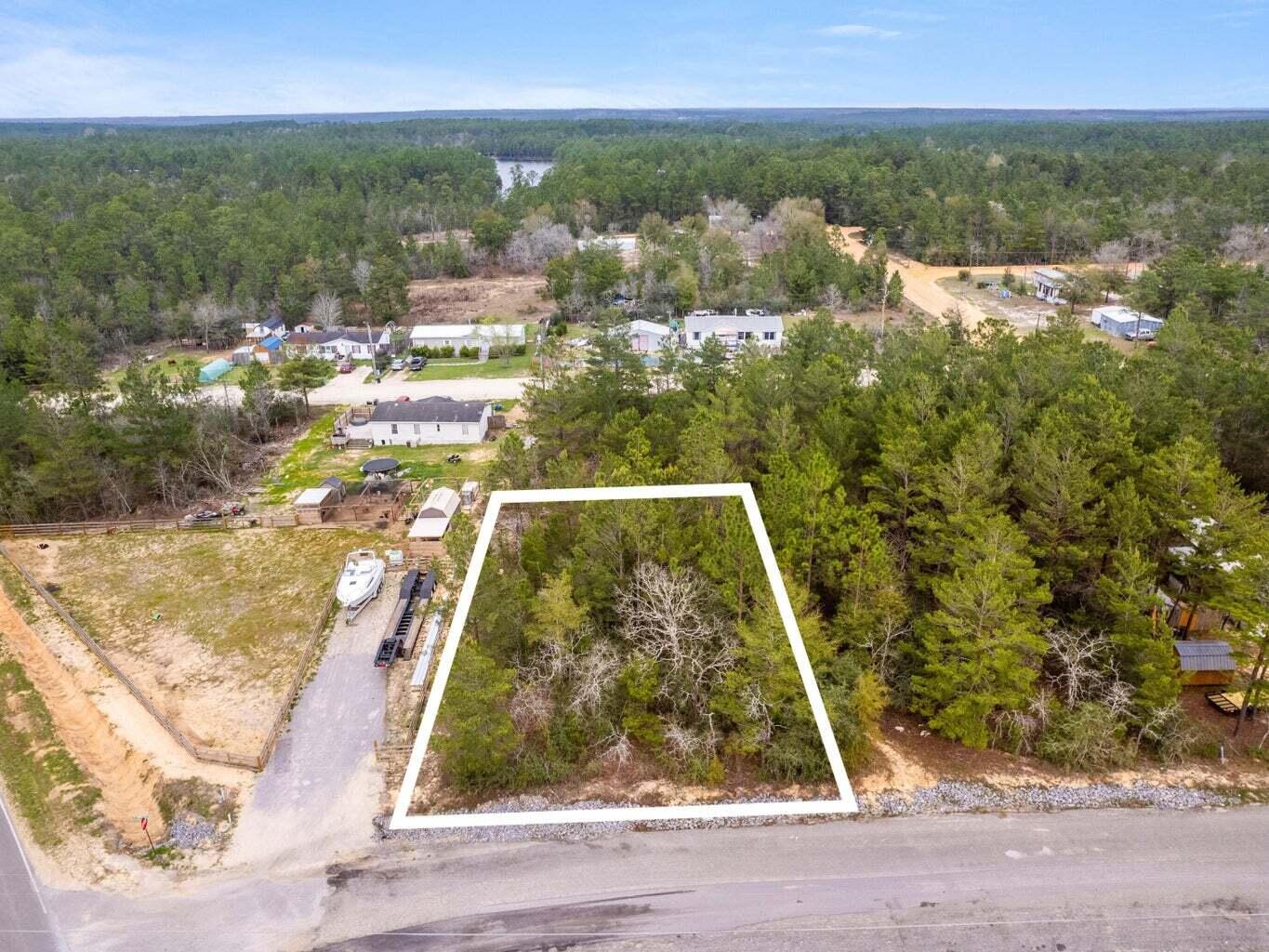 Lot 31 E. Tiger Lily Lane Defuniak Springs FL 32433