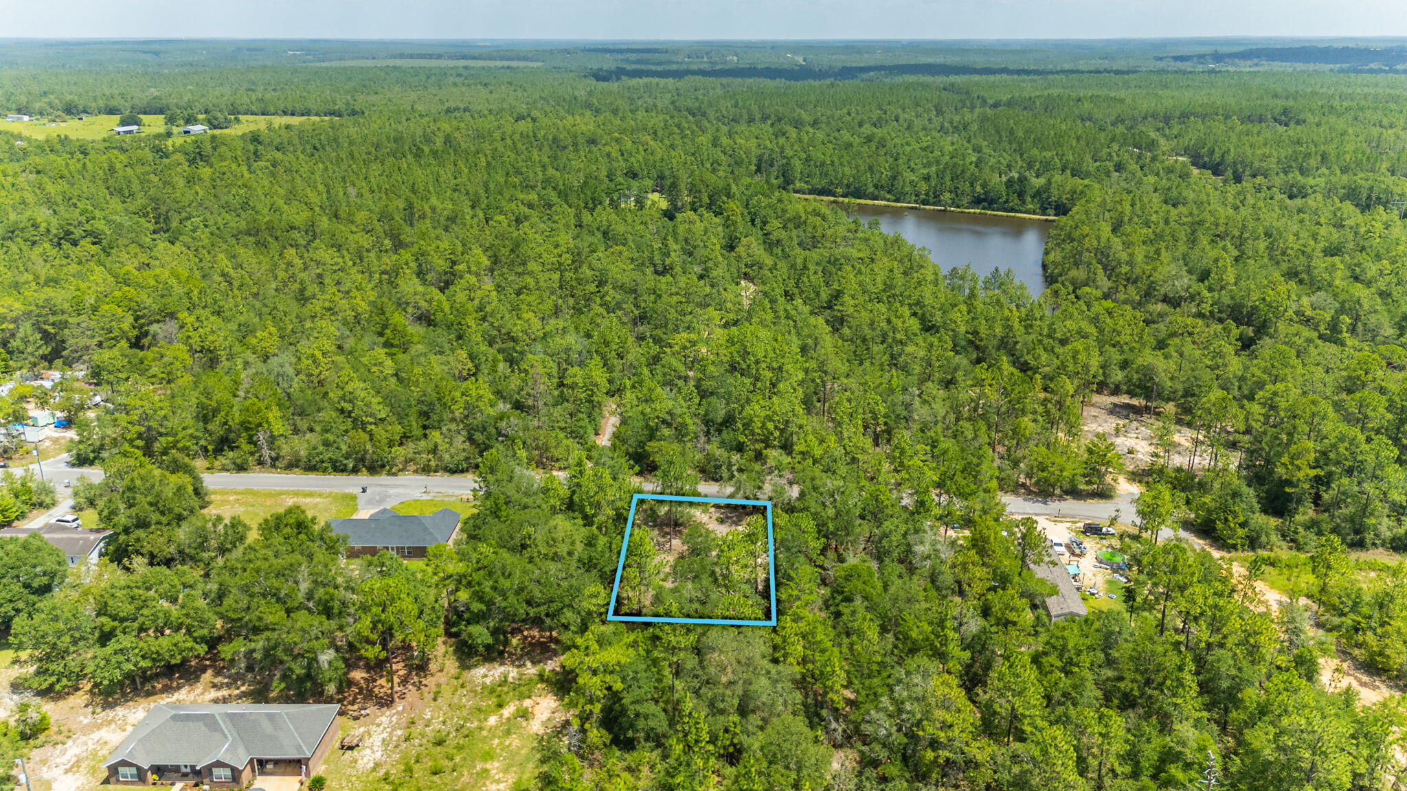 Lot 20 E Tulip East Avenue Defuniak Springs FL 32433