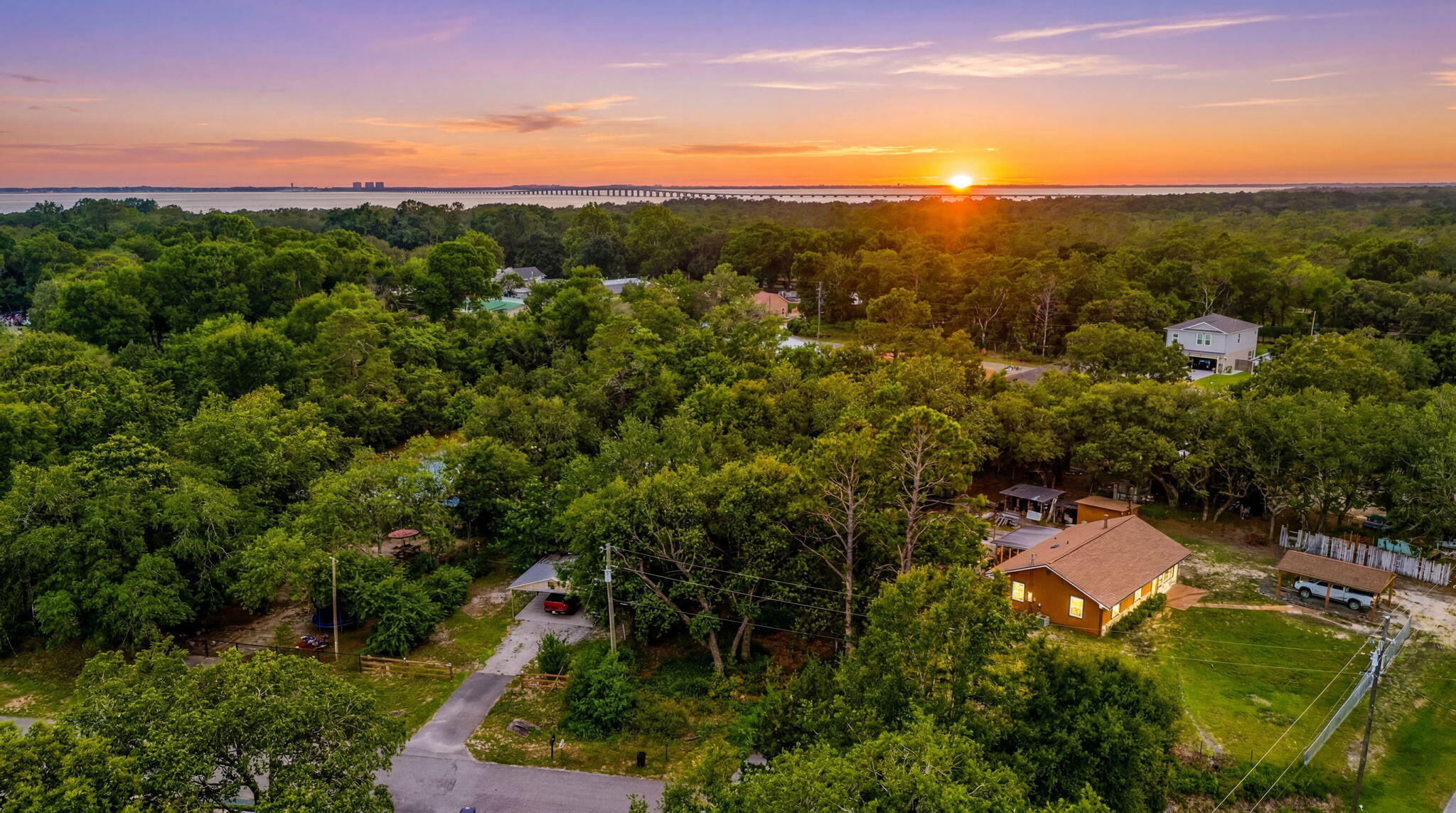 Niceville FL, 16 Crestview Street