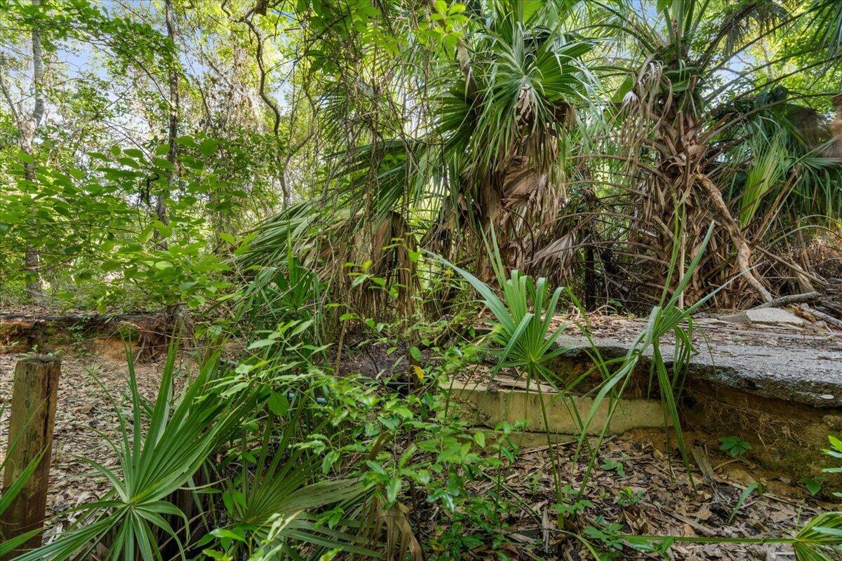2 Petit Court Shalimar FL 32579