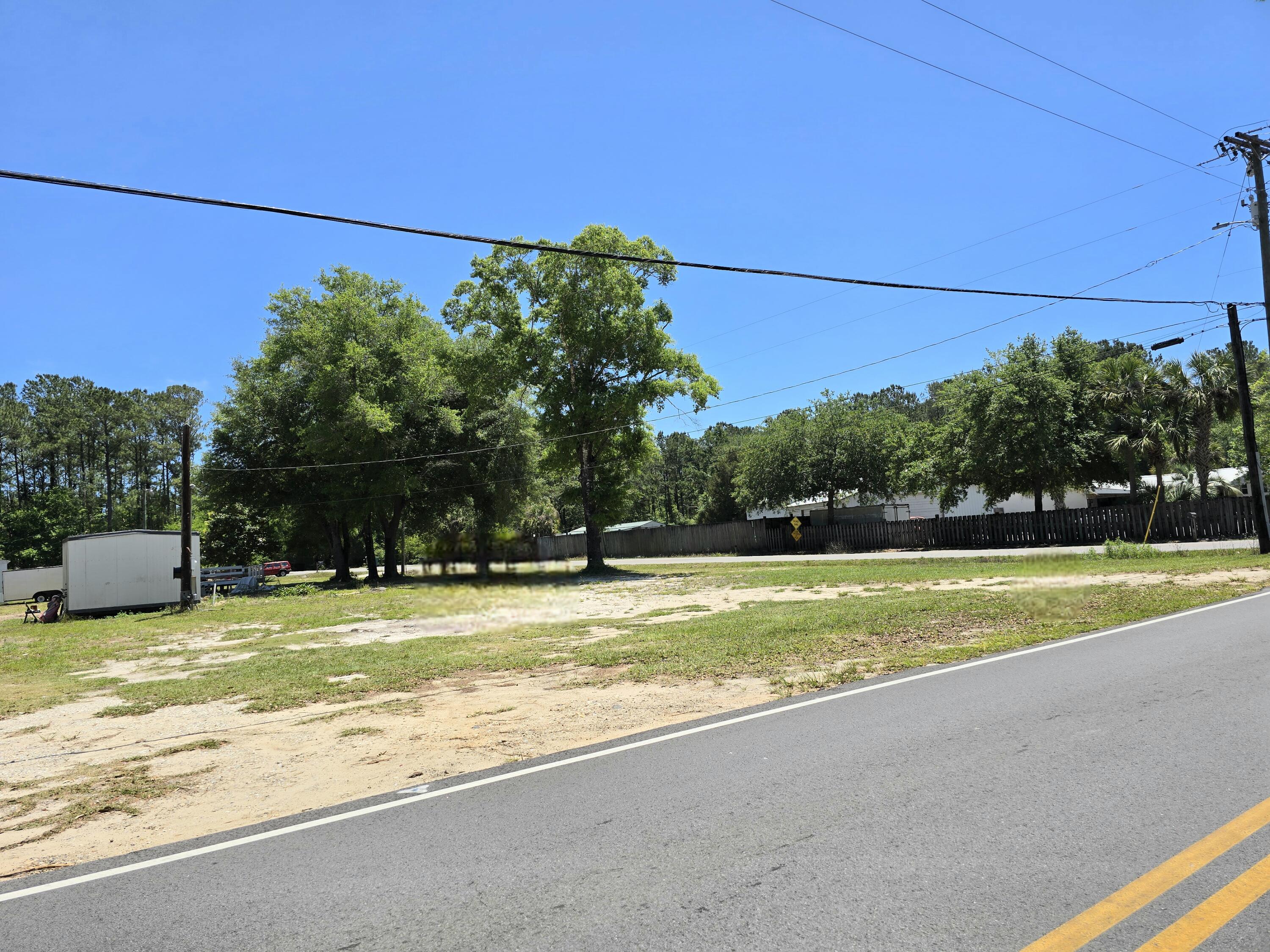 613 Old Jolly Bay Road Freeport FL 32439