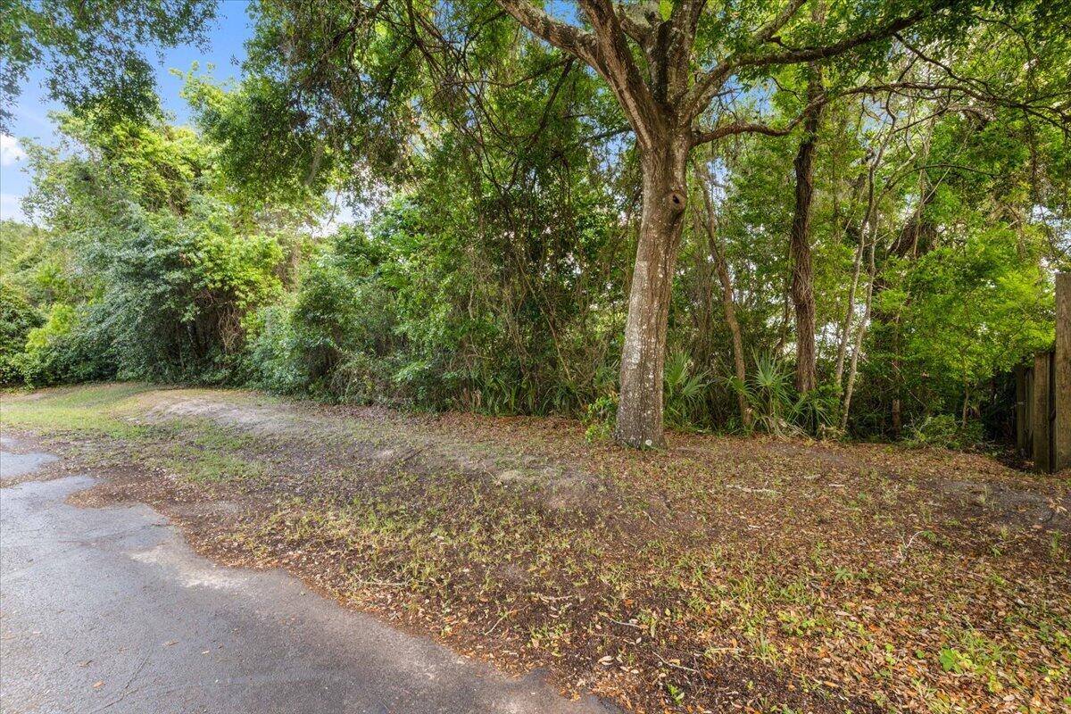 3,4,5 Petit Court Shalimar FL 32579