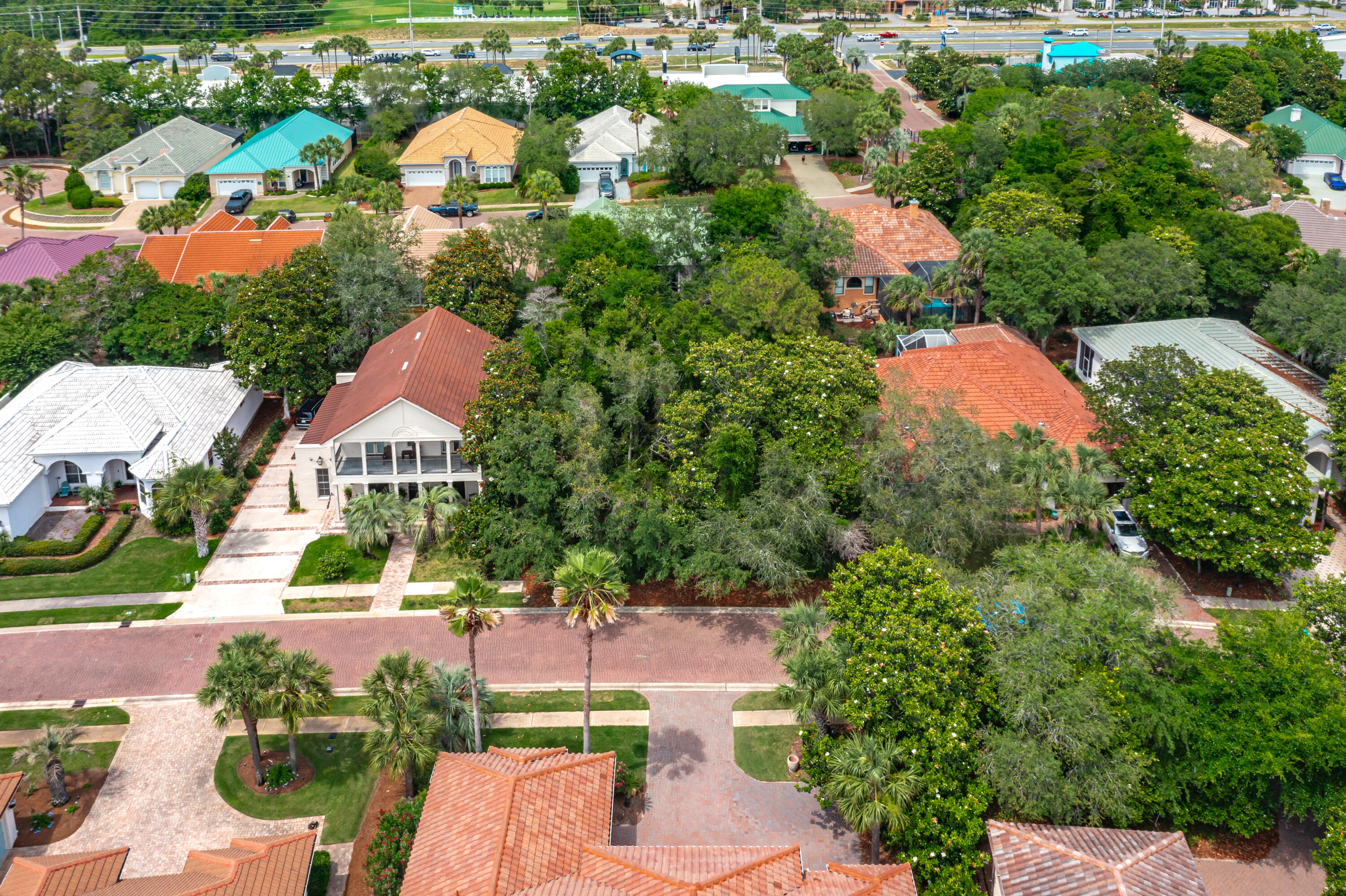4713 Seastar Destin FL 32541