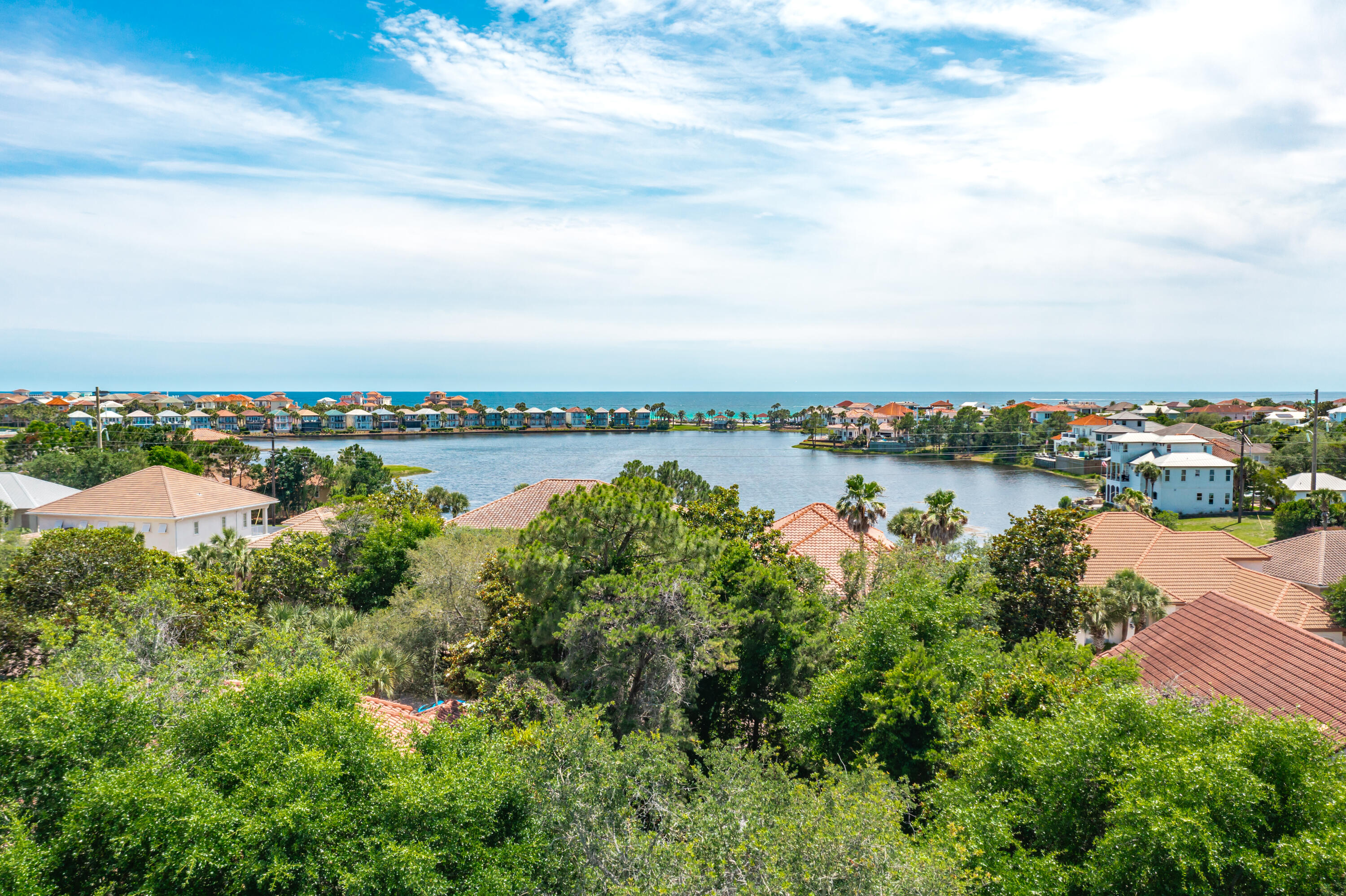 4713 Seastar Destin FL 32541