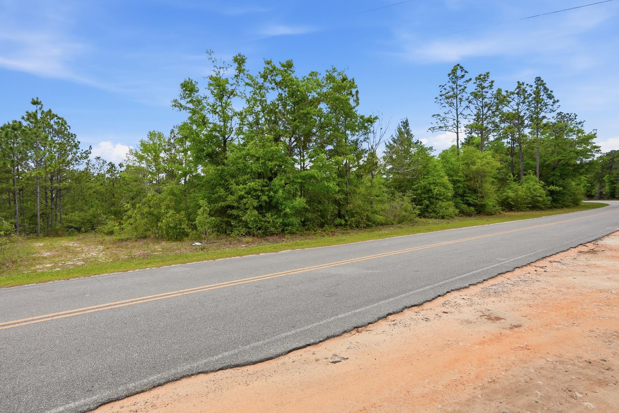 287 High Lonesome Road Defuniak Springs FL 32435