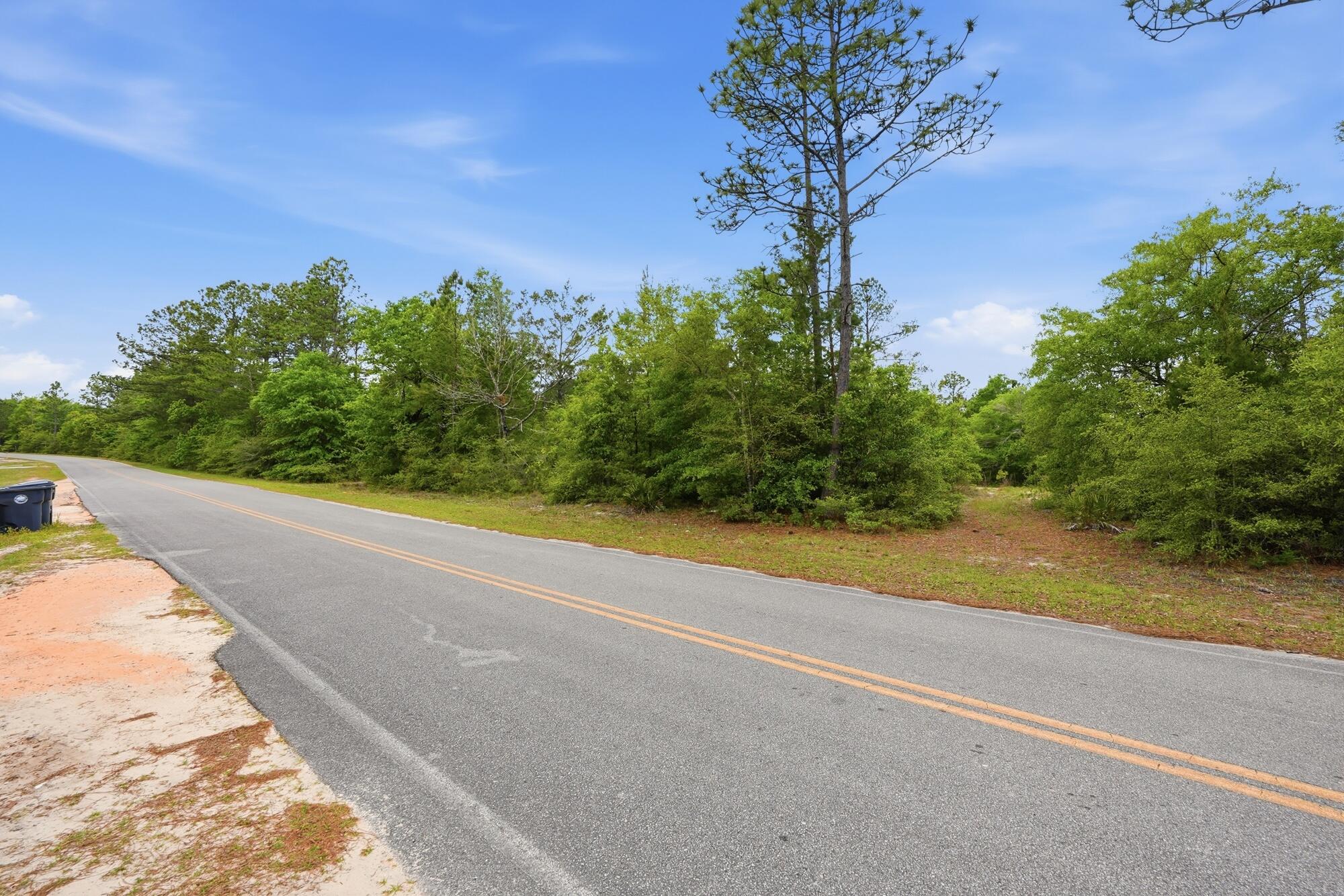 287 High Lonesome Road Defuniak Springs FL 32435