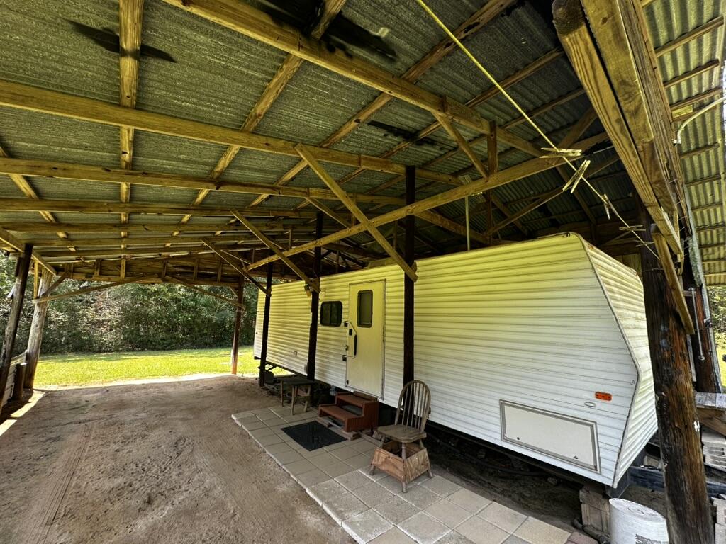 66 Varnum Road Laurel Hill FL 32567