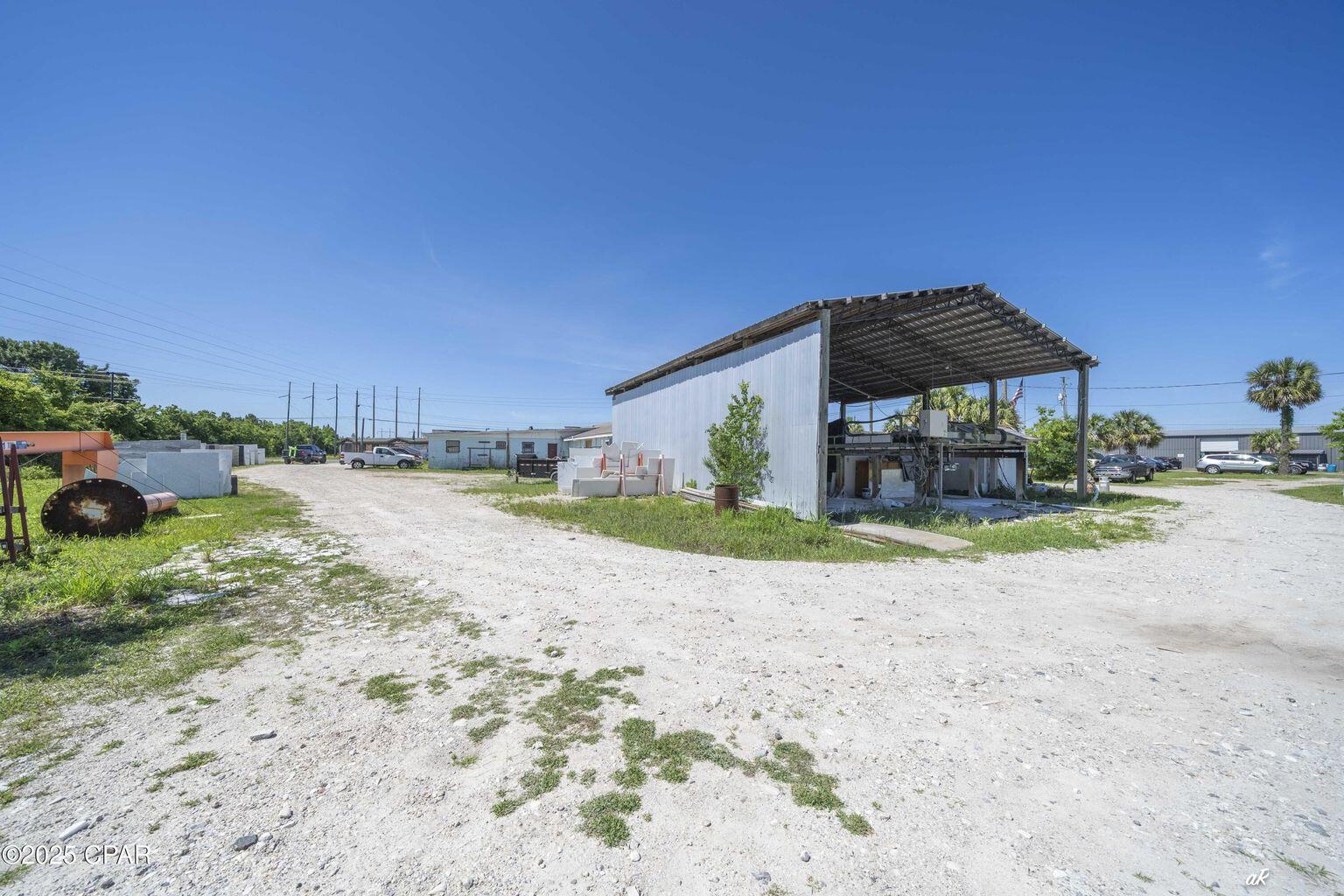 2515 E 15th Street Panama City FL 32405