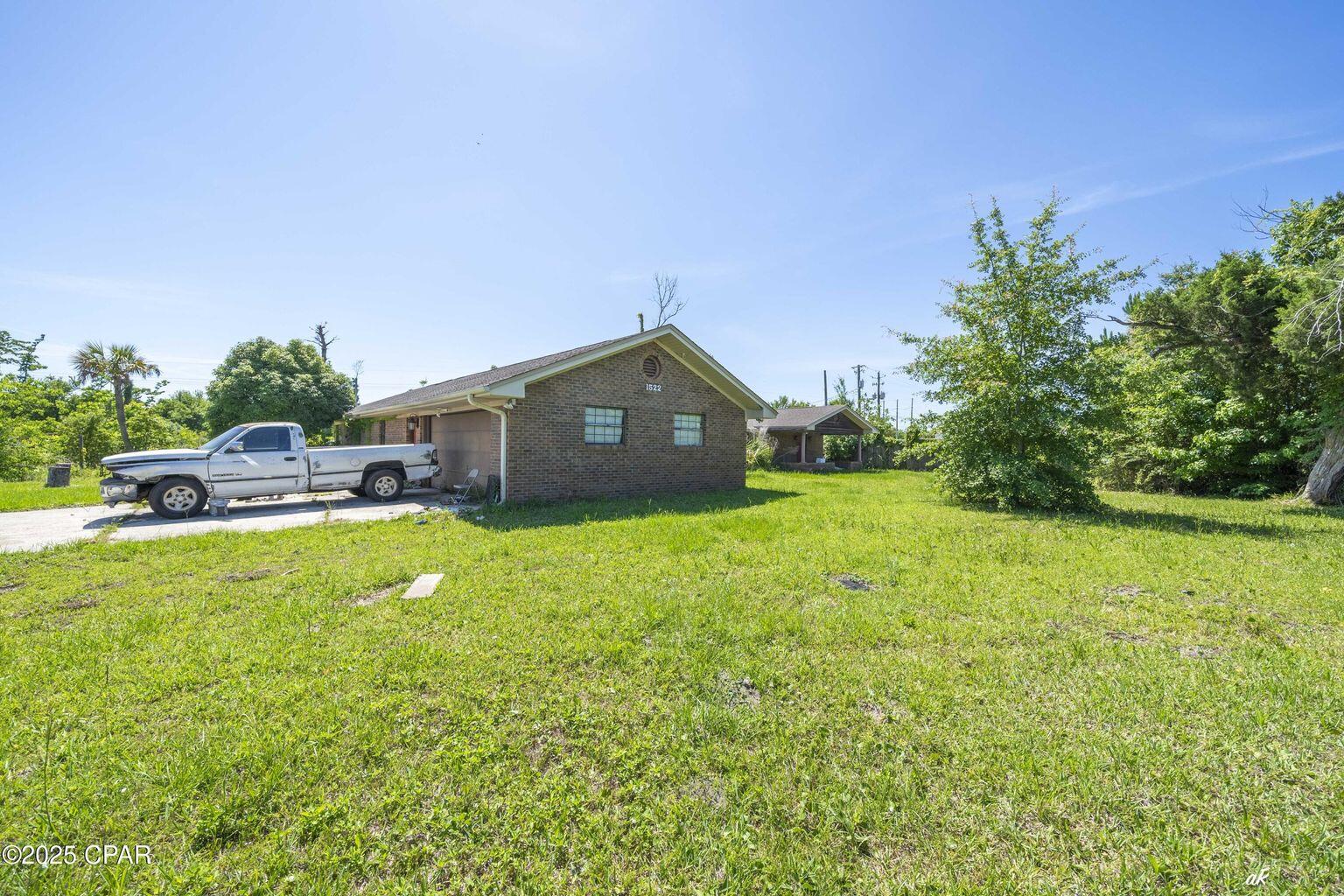 2515 E 15th Street Panama City FL 32405