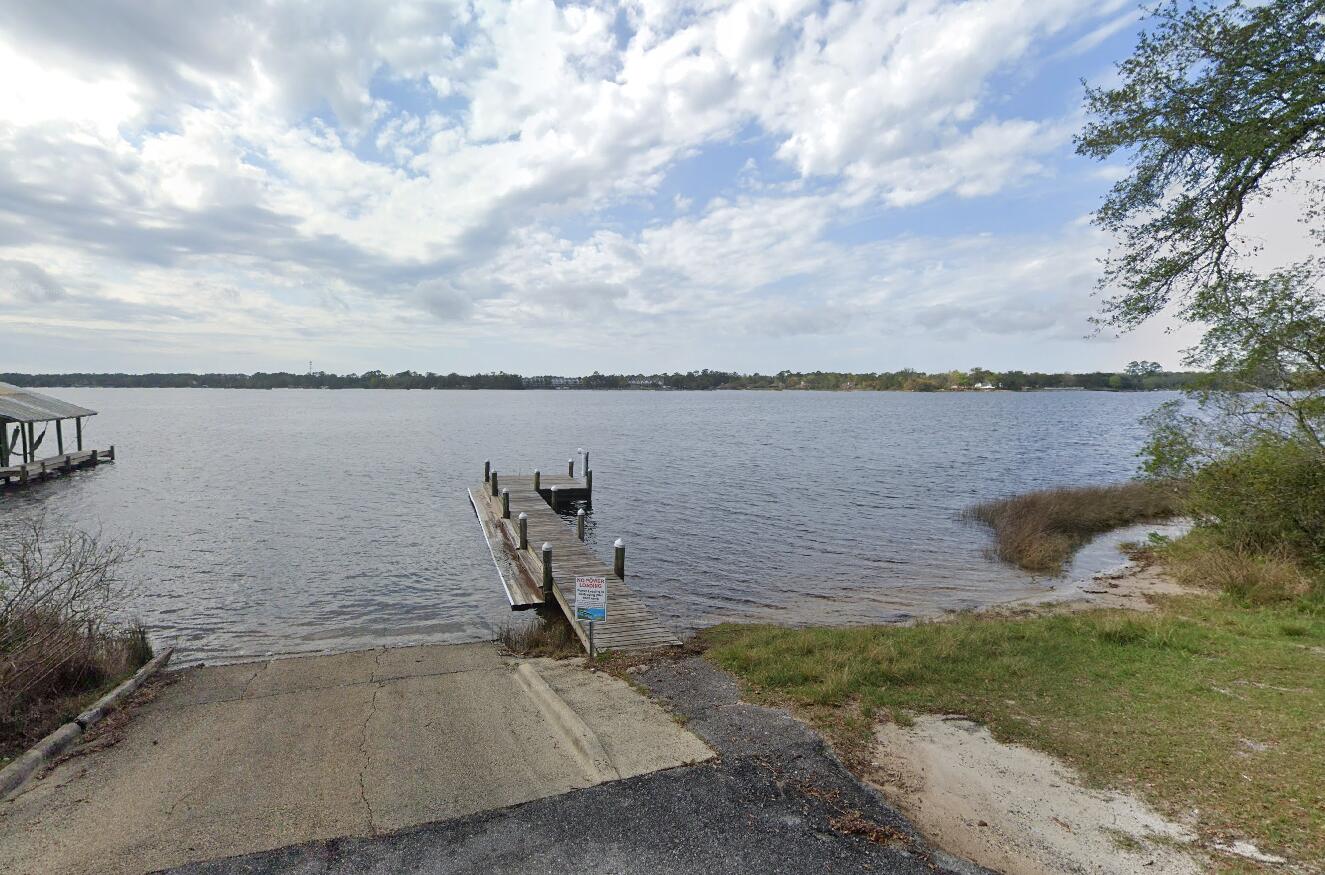 000 Hickory Street Navarre FL 32566