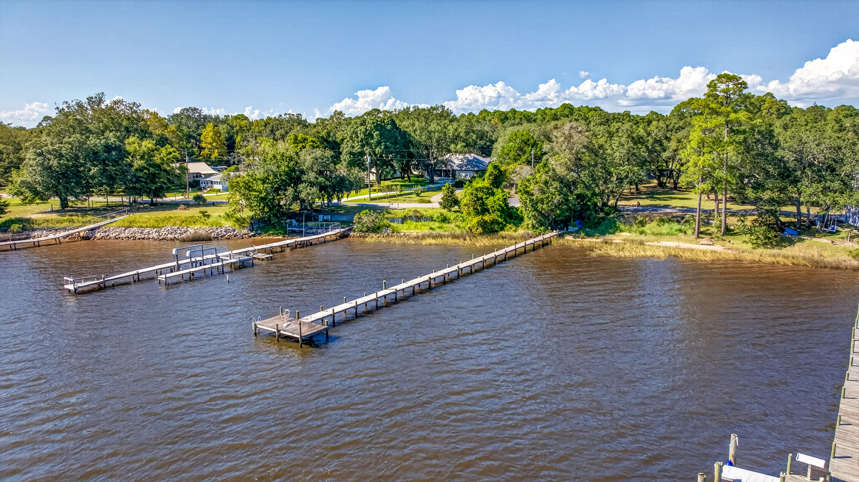 2979 Holley Point Road Navarre FL 32566