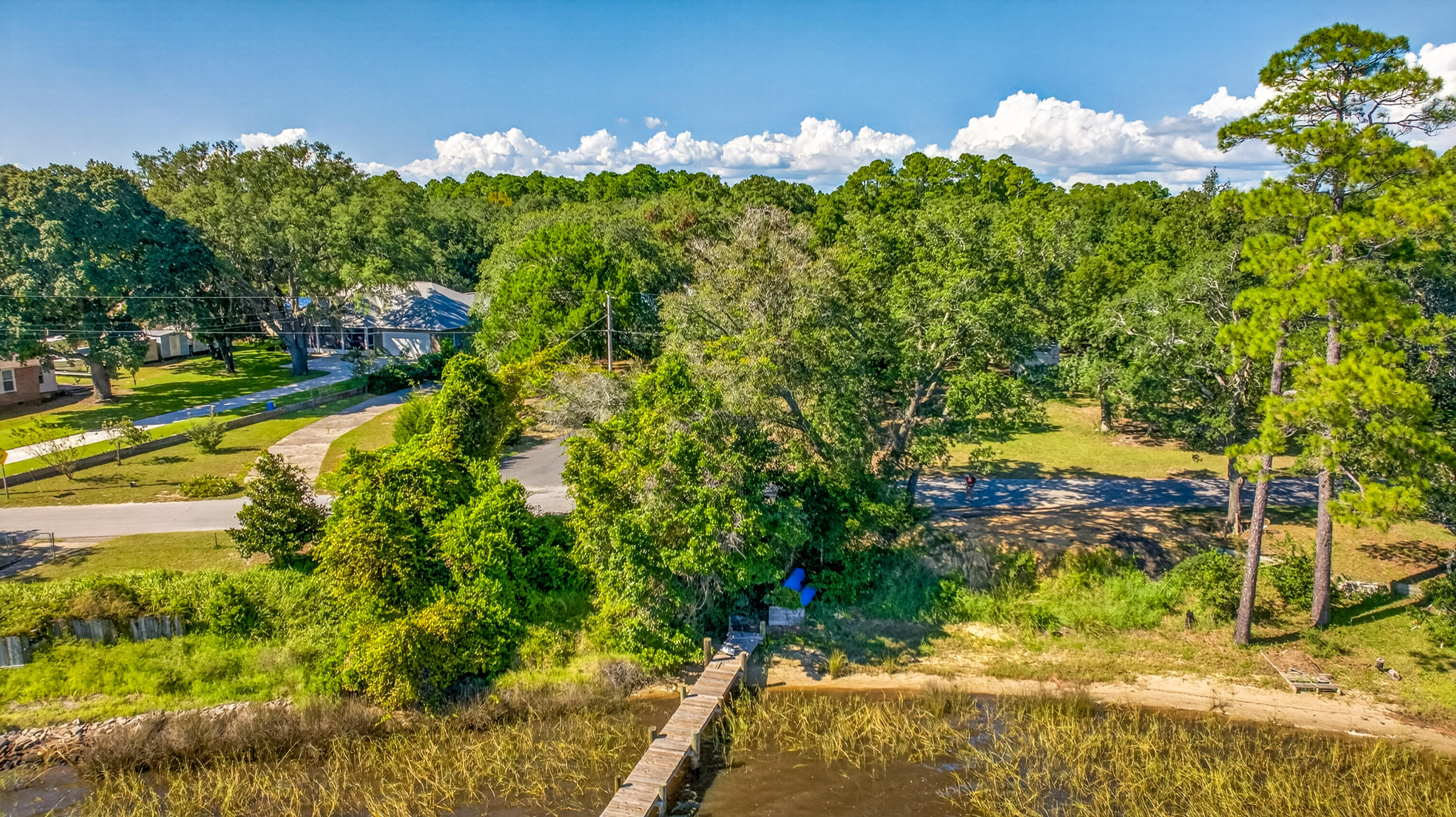 2979 Holley Point Road Navarre FL 32566