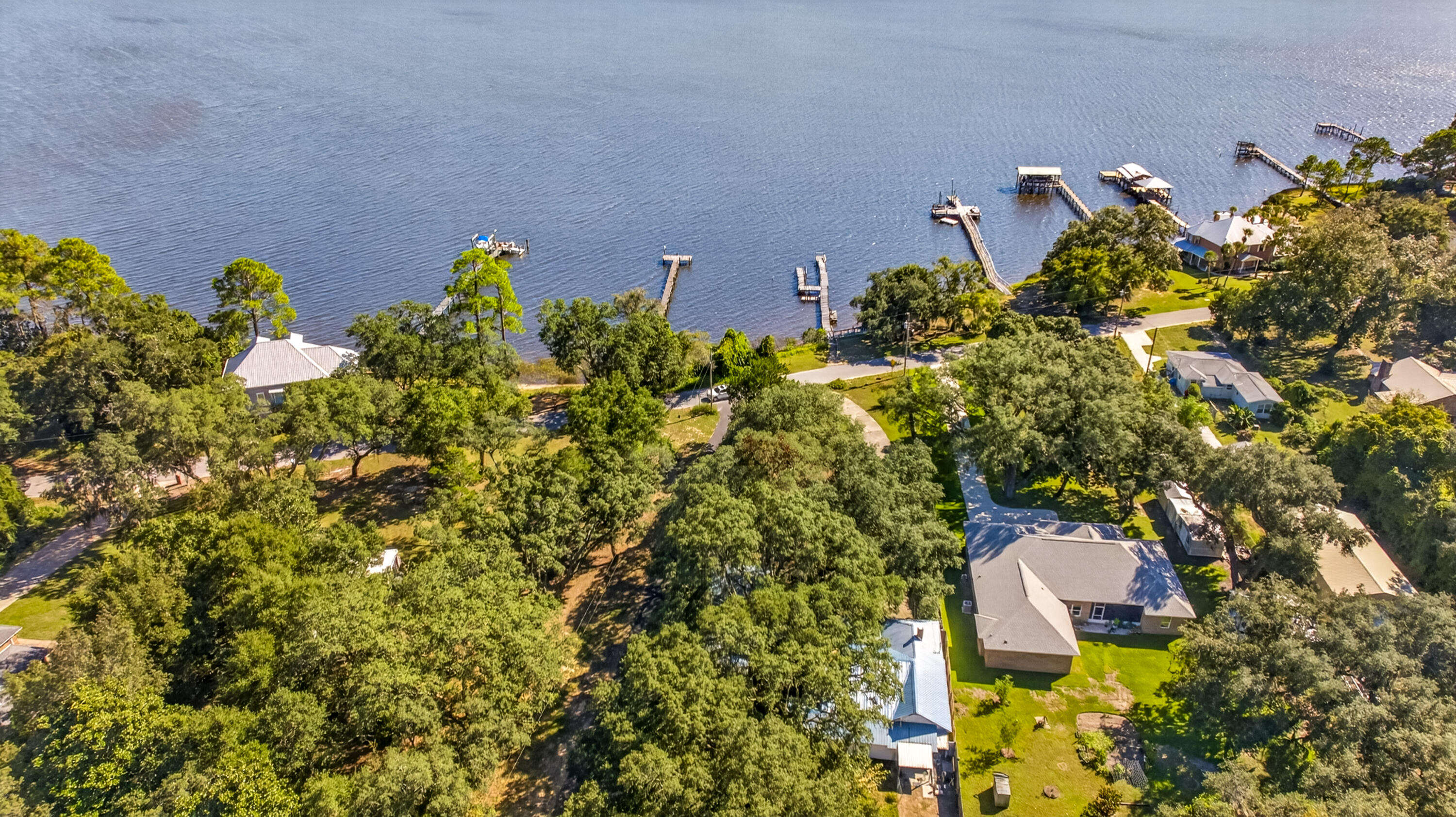 2979 Holley Point Road Navarre FL 32566