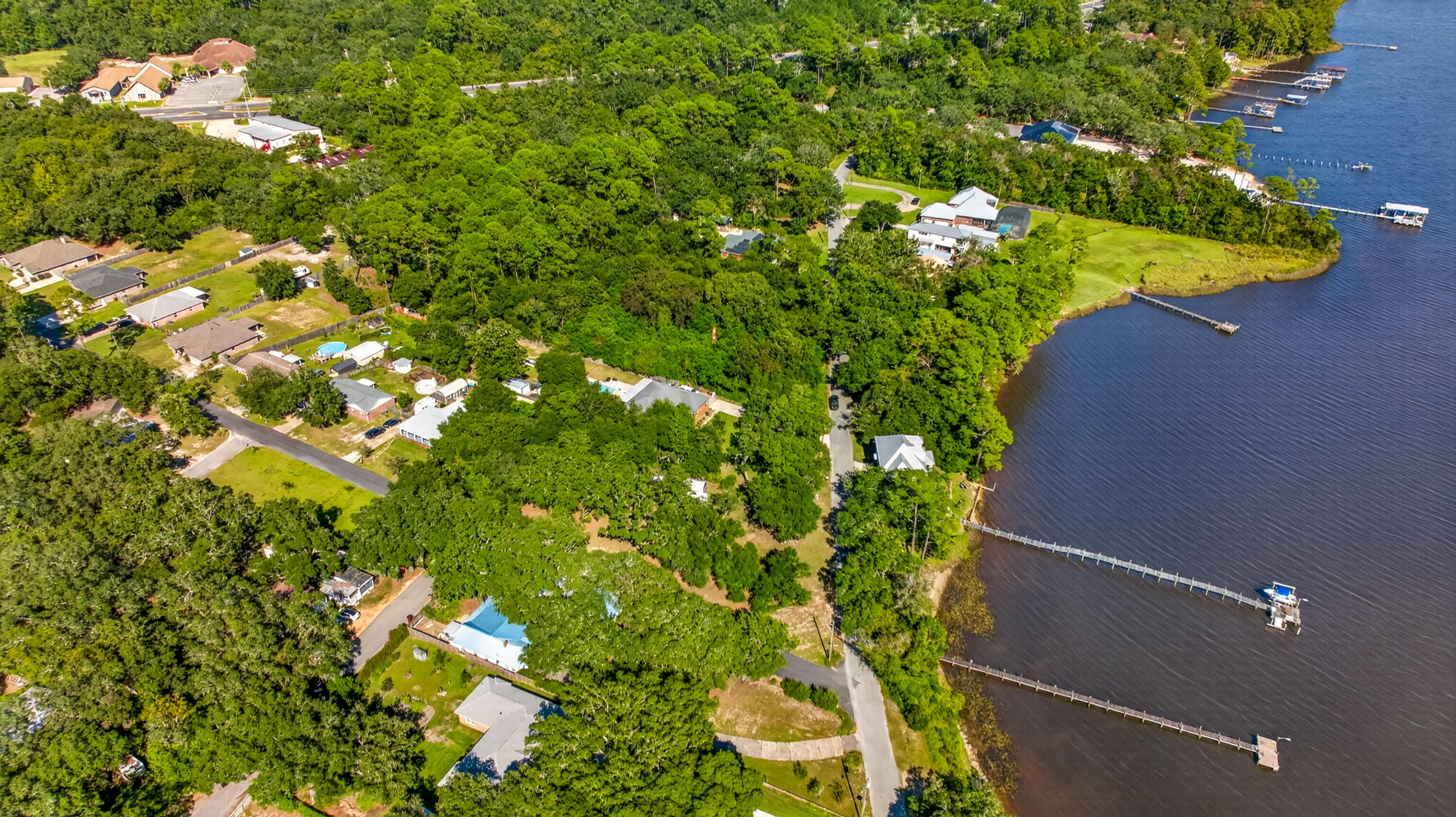 2979 Holley Point Road Navarre FL 32566
