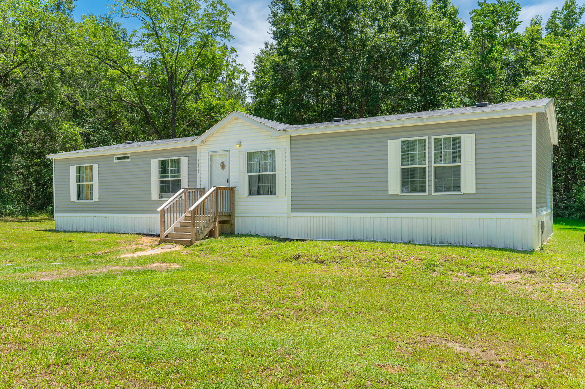 3984 1st Avenue Laurel Hill FL 32567