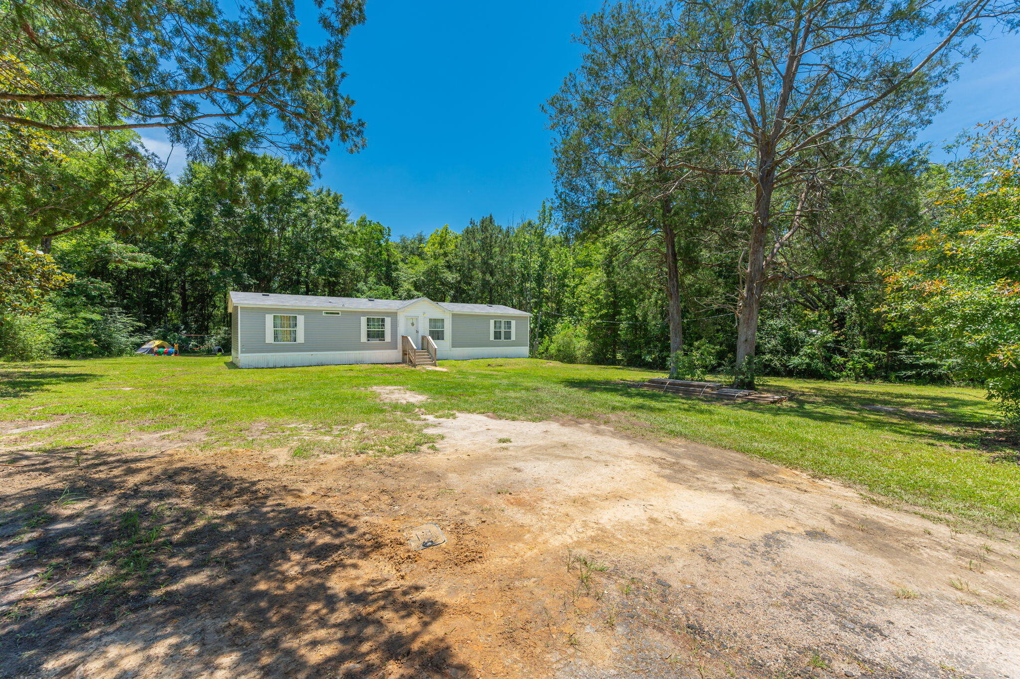3984 1st Avenue Laurel Hill FL 32567