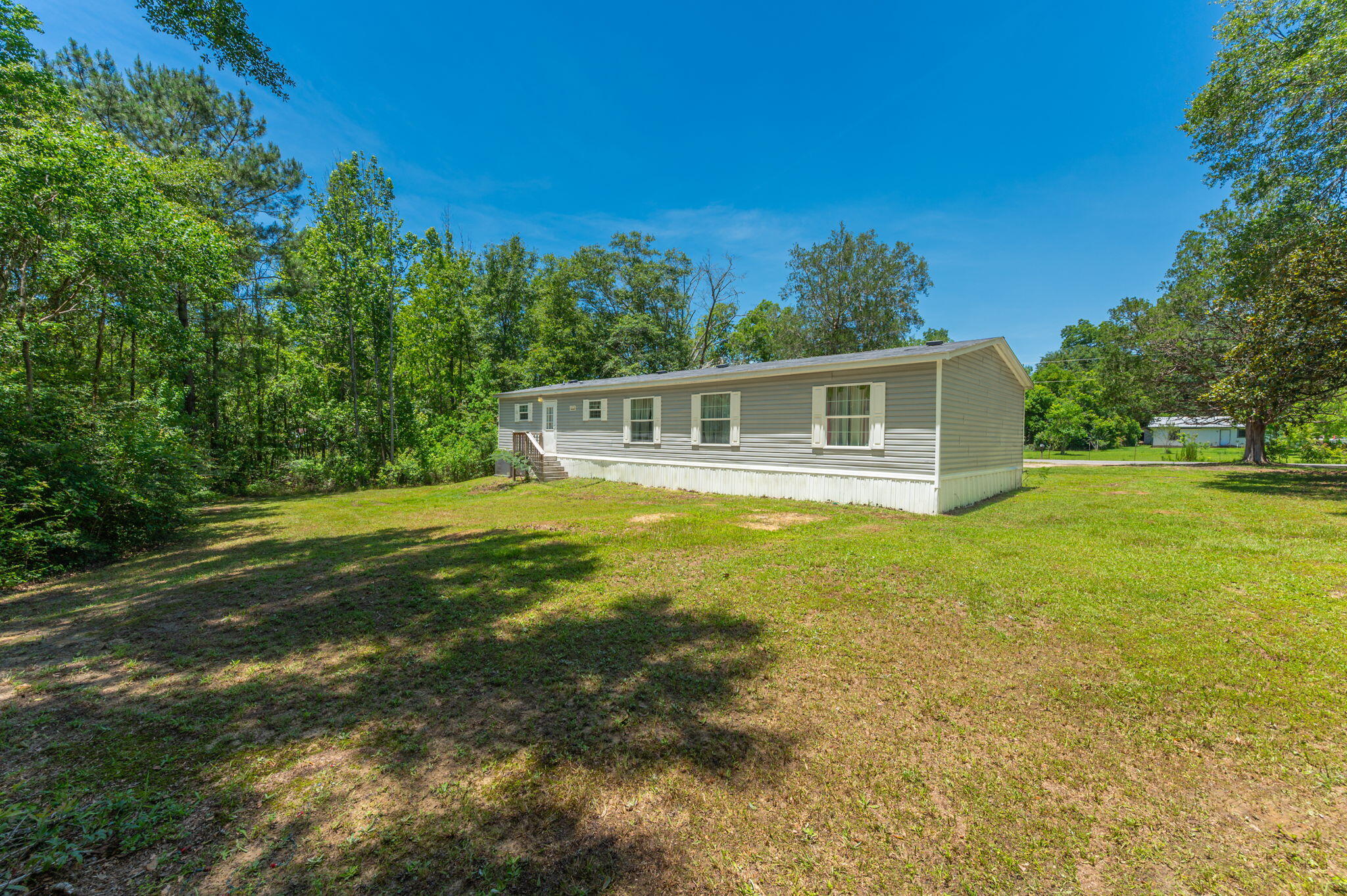 3984 1st Avenue Laurel Hill FL 32567