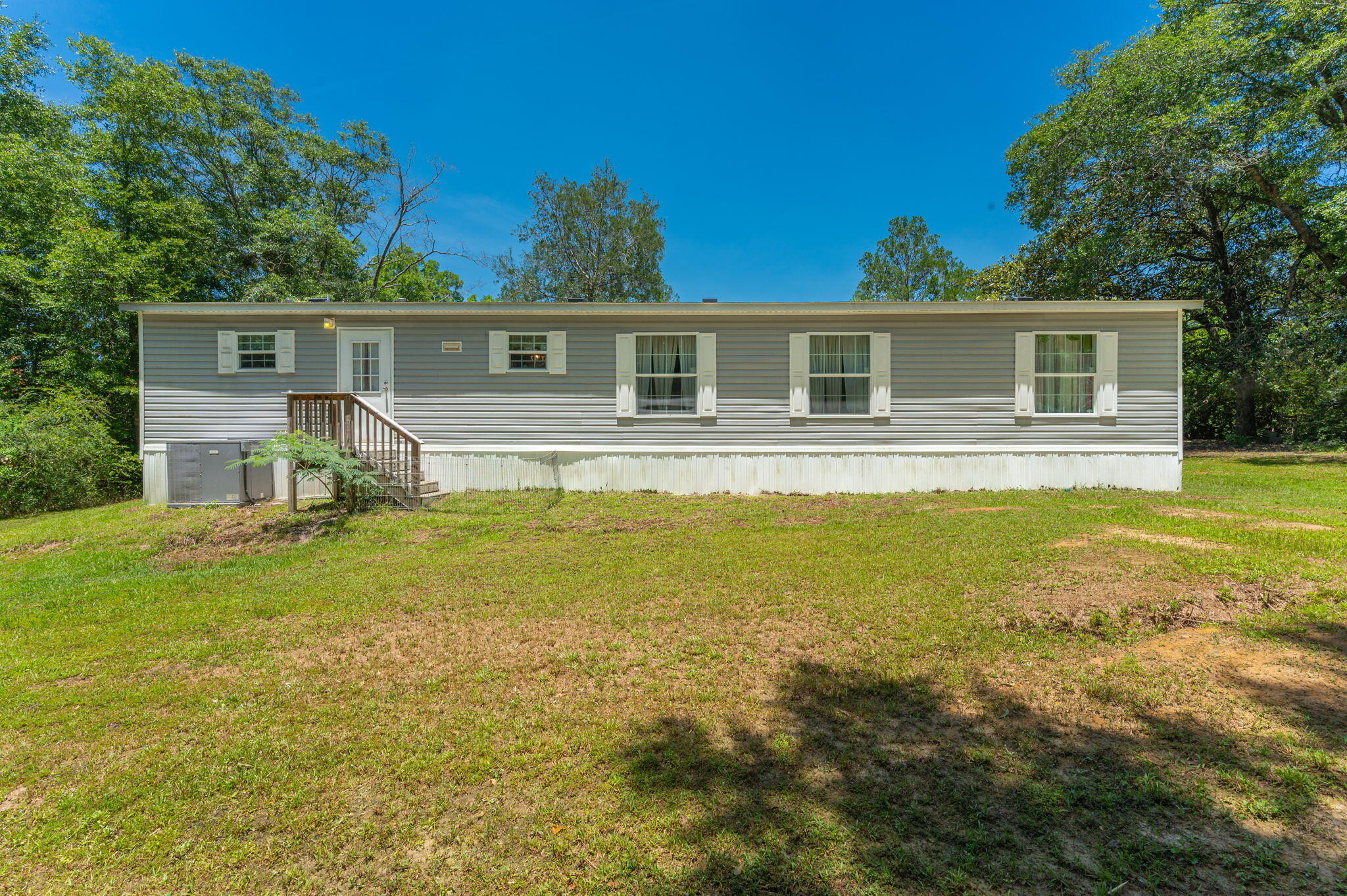 3984 1st Avenue Laurel Hill FL 32567