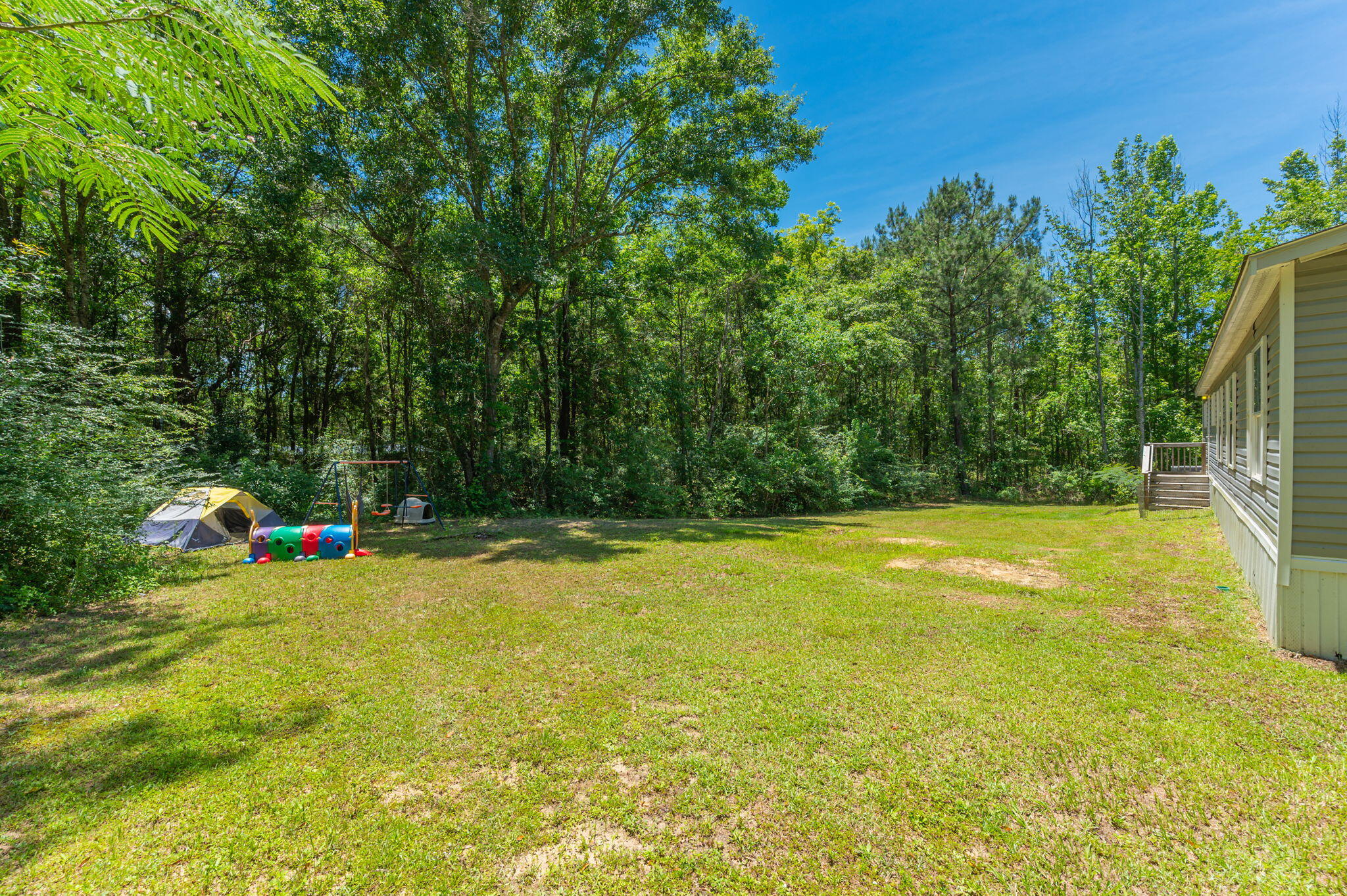 3984 1st Avenue Laurel Hill FL 32567