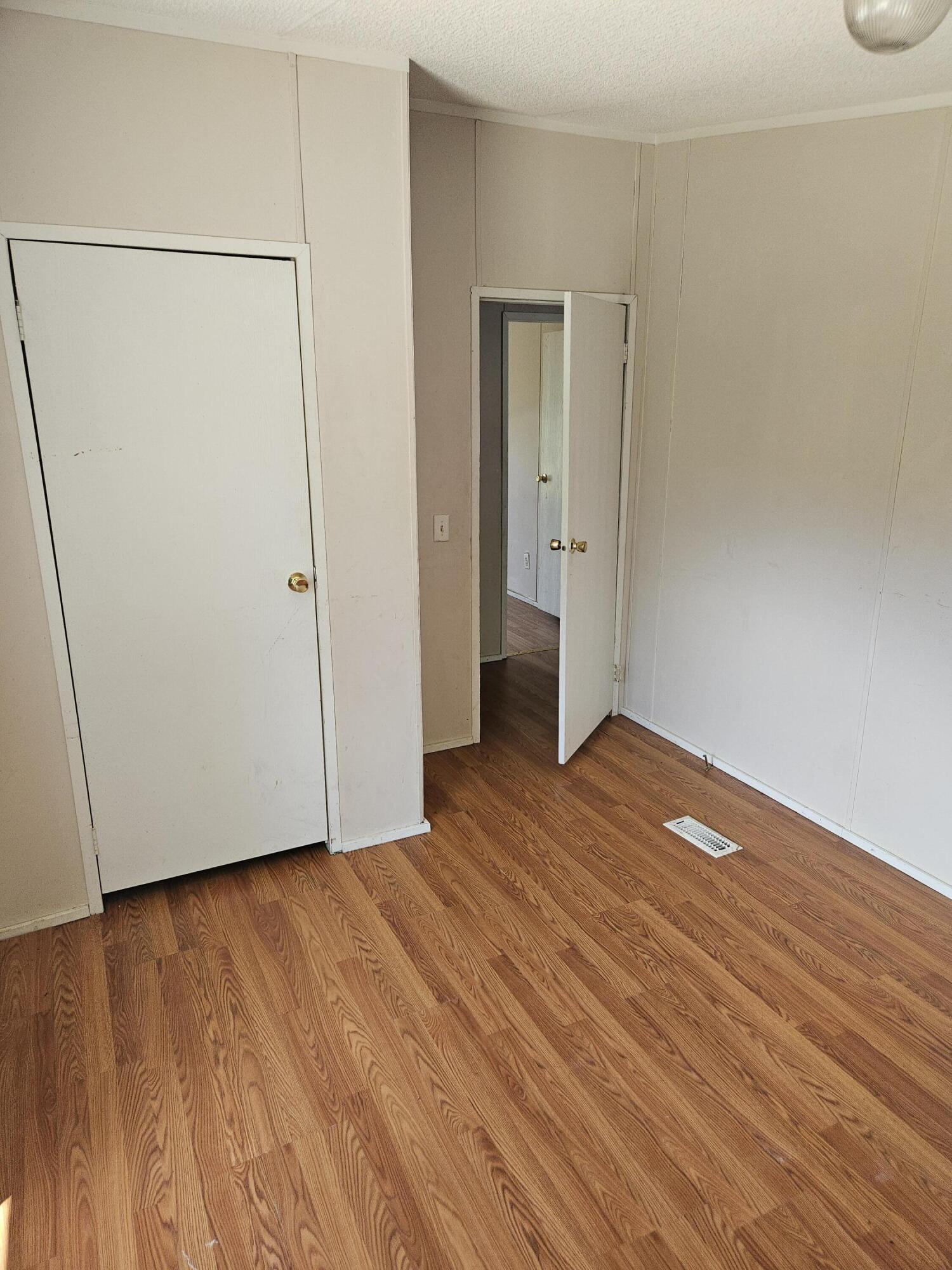 350 E Laurel Lane Defuniak Springs FL 32433