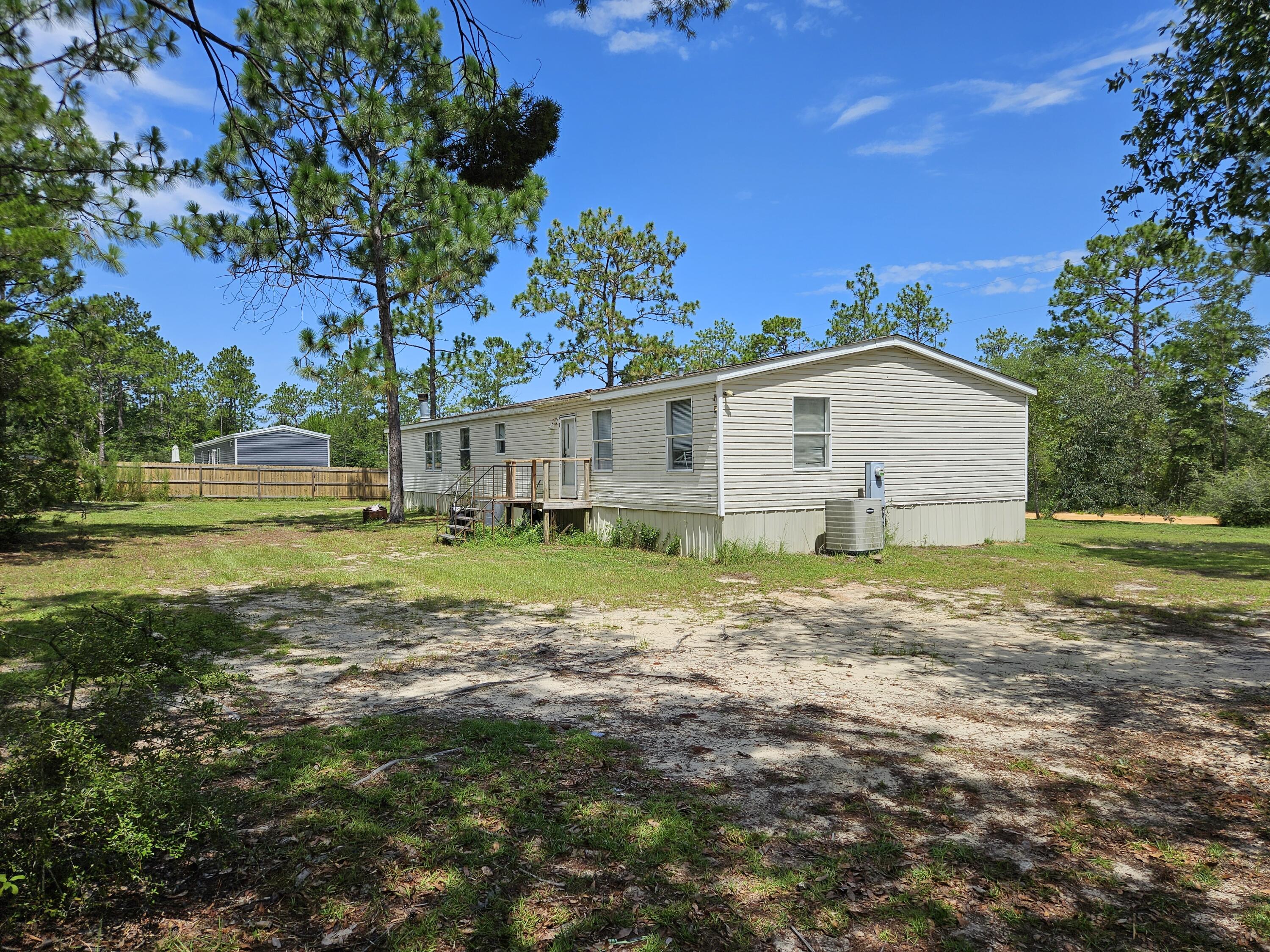 350 E Laurel Lane Defuniak Springs FL 32433