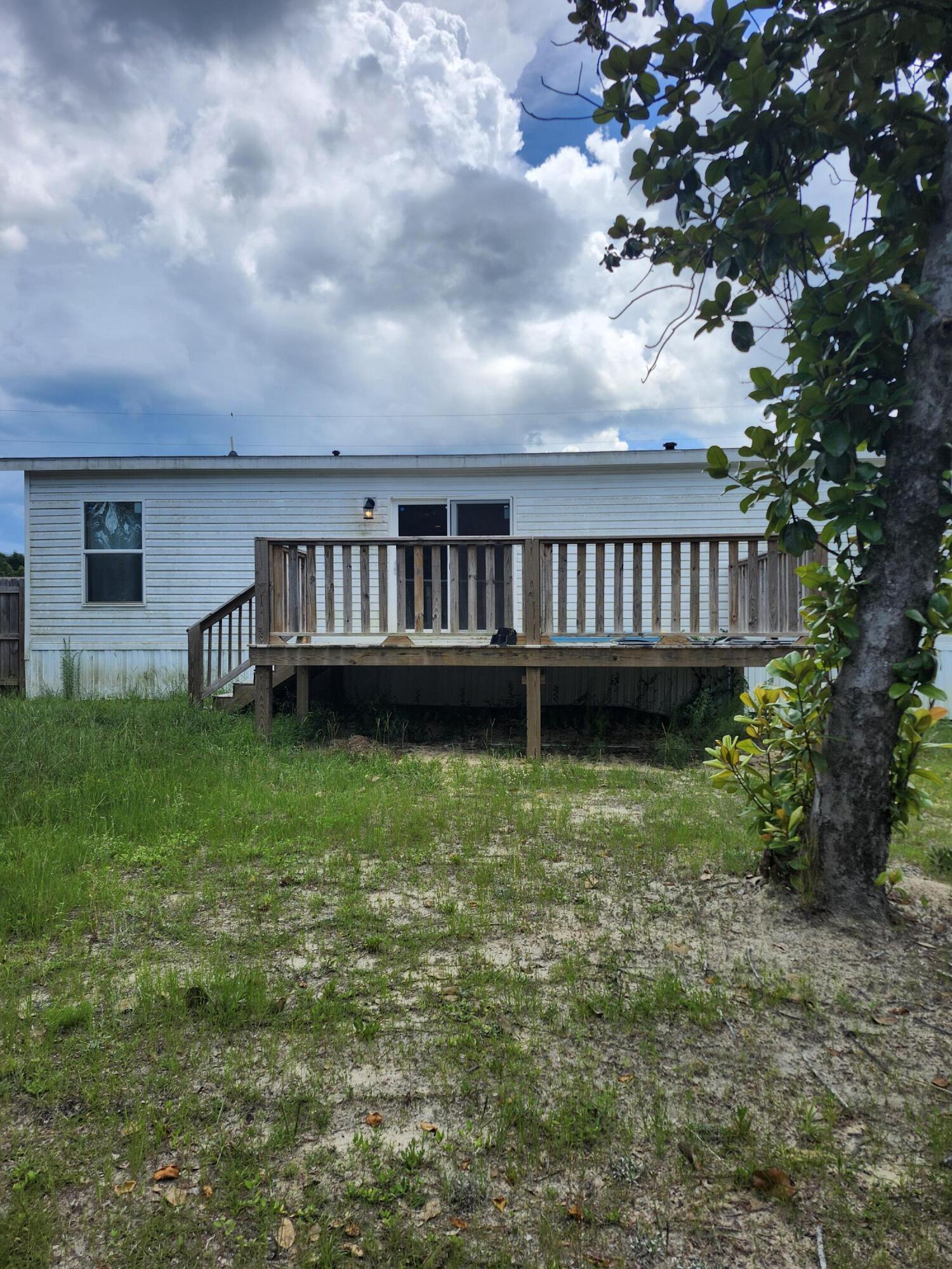 212 W Juniper Avenue Defuniak Springs FL 32433