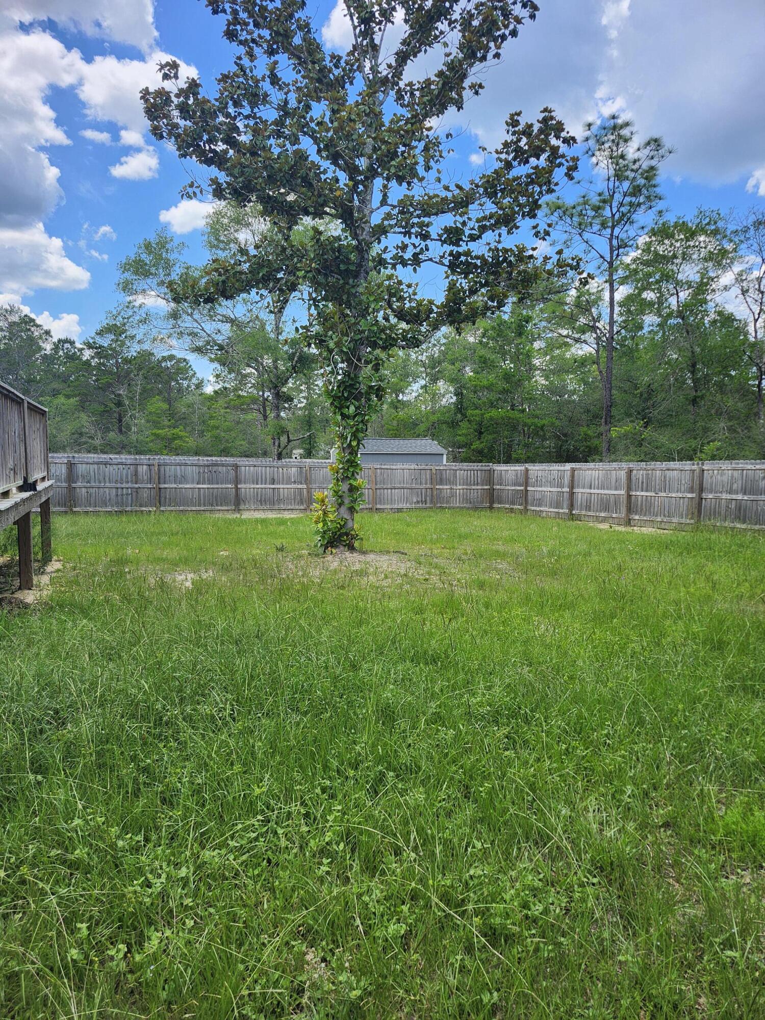 212 W Juniper Avenue Defuniak Springs FL 32433