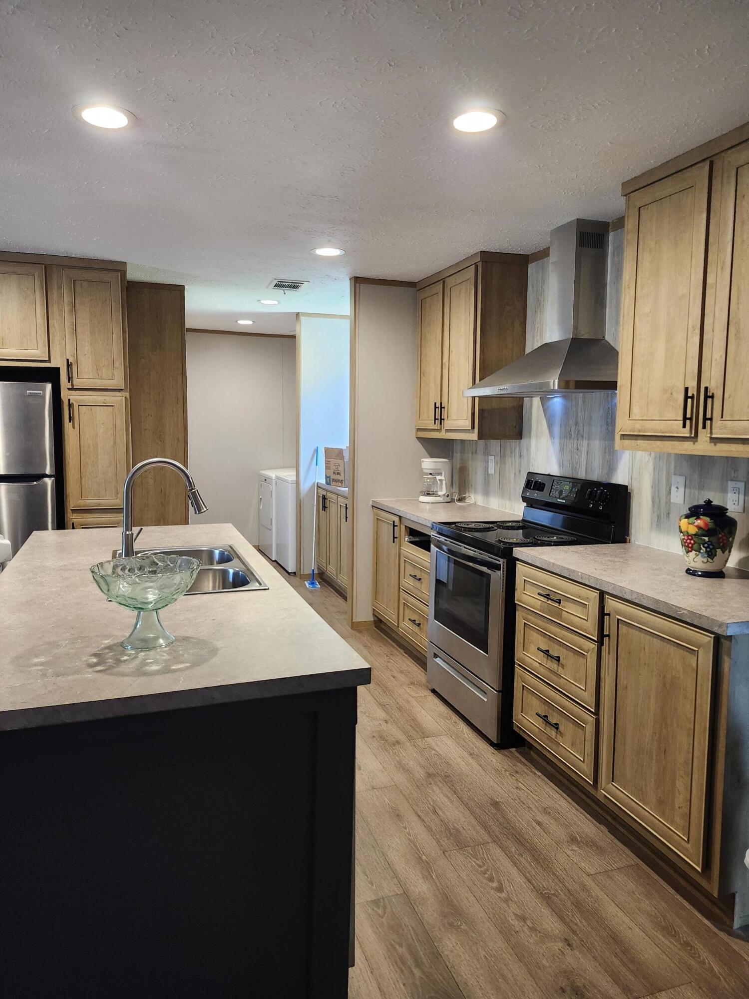 212 W Juniper Avenue Defuniak Springs FL 32433