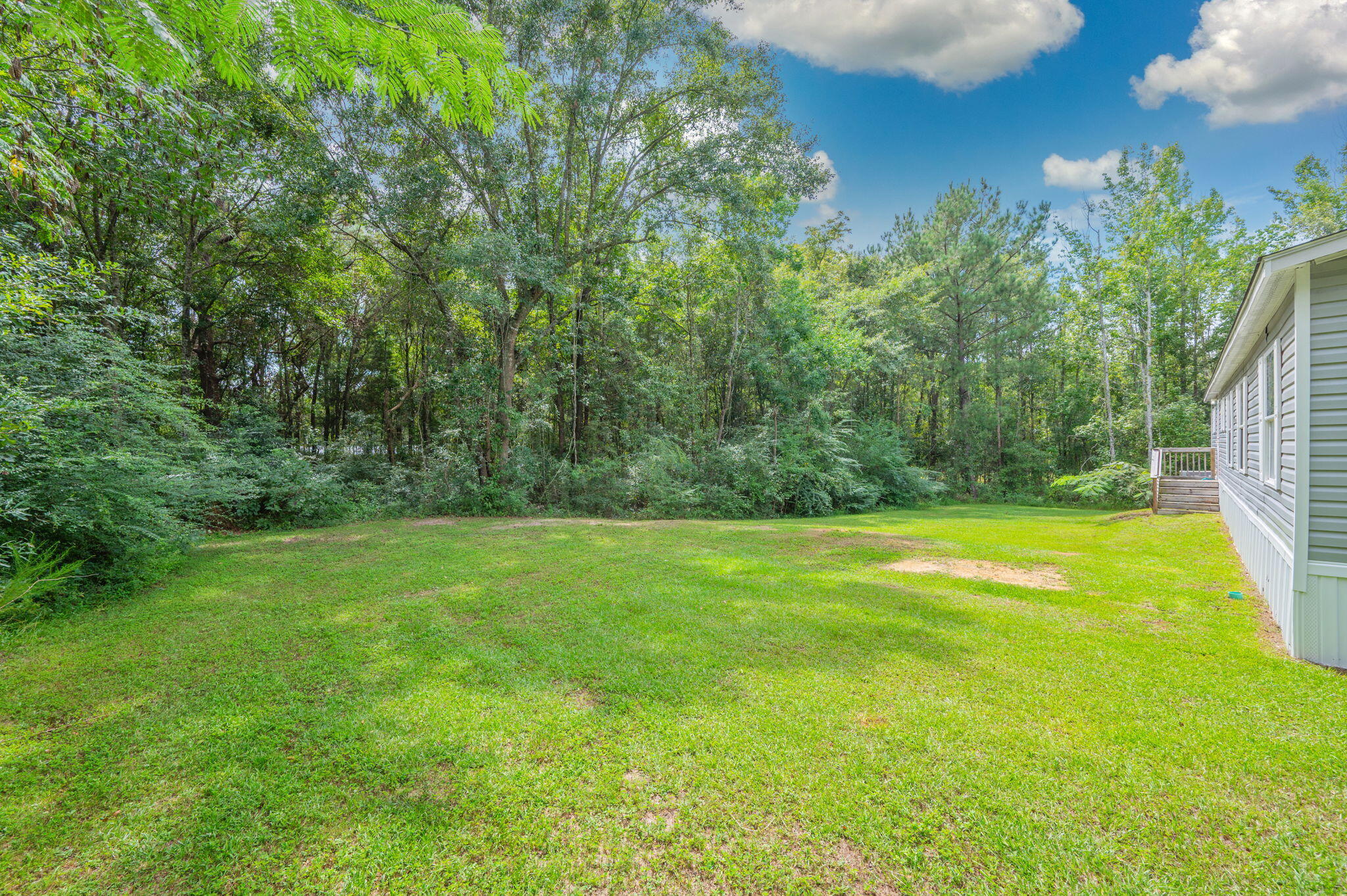 3984 1st Avenue Laurel Hill FL 32567