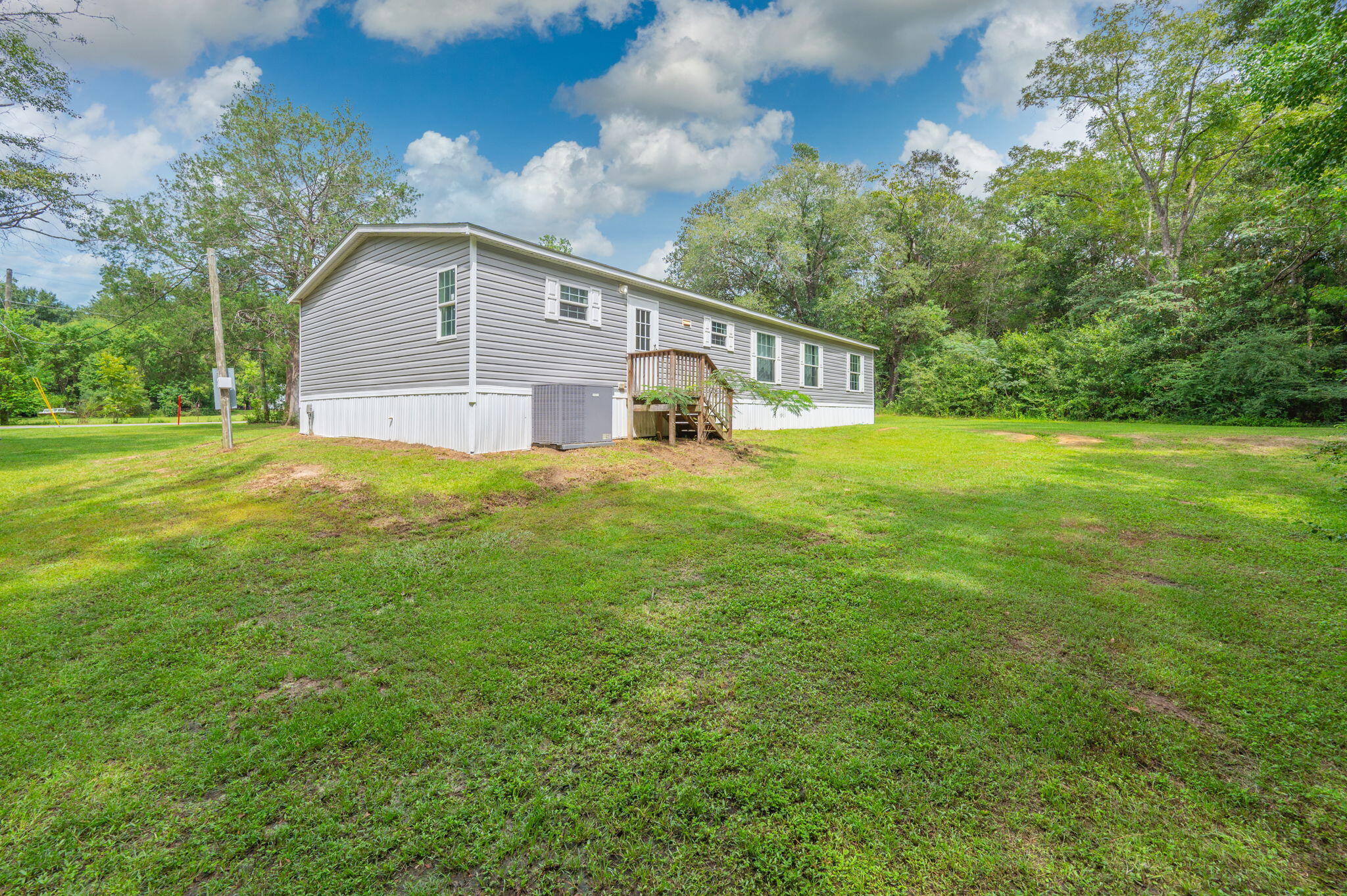 3984 1st Avenue Laurel Hill FL 32567