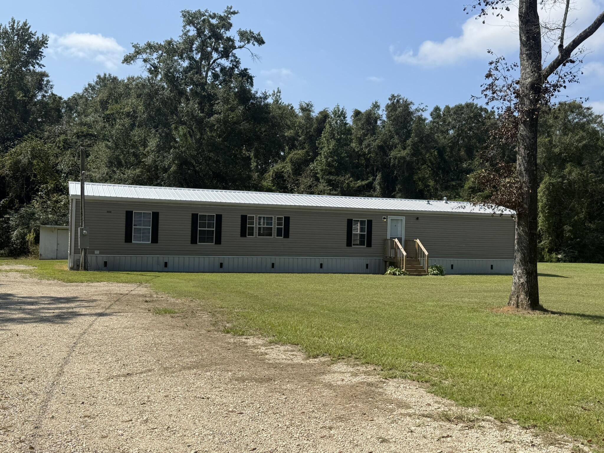 1150 Reeves Road Baker FL 32531