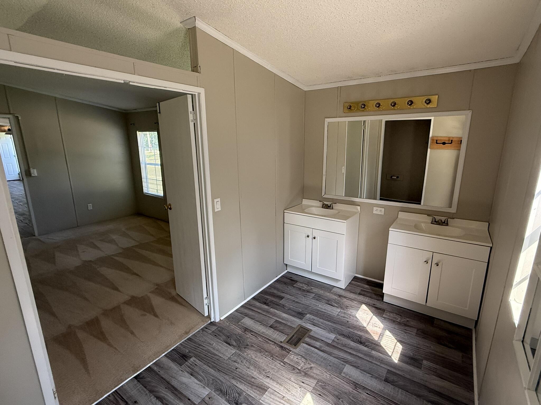 1150 Reeves Road Baker FL 32531
