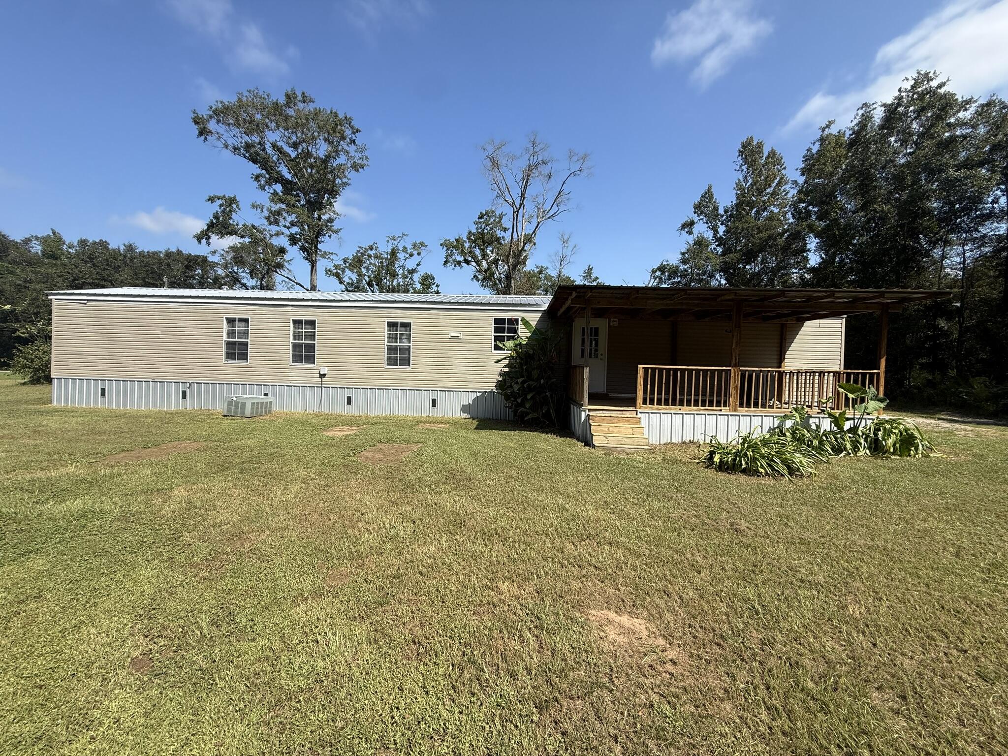 1150 Reeves Road Baker FL 32531