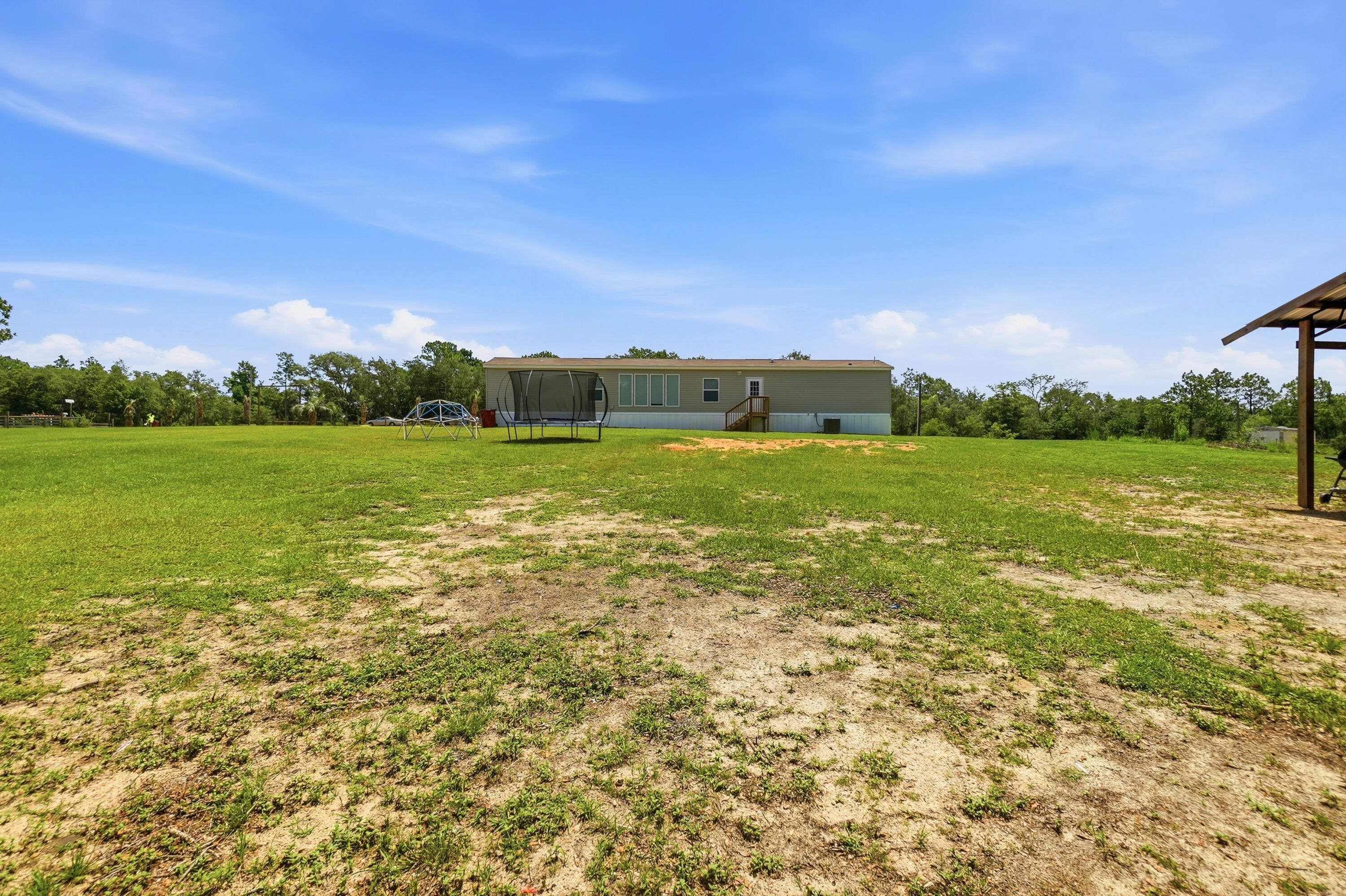 940 Hiawatha Street Holt FL 32564