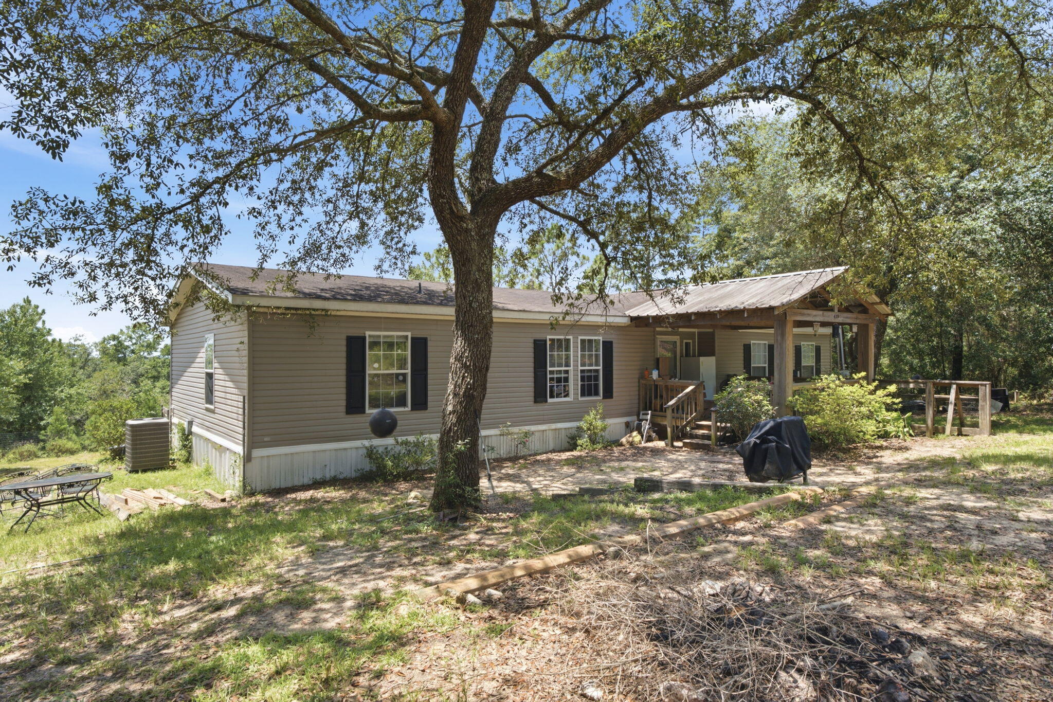 439 Woodpecker Lane Holt FL 32564