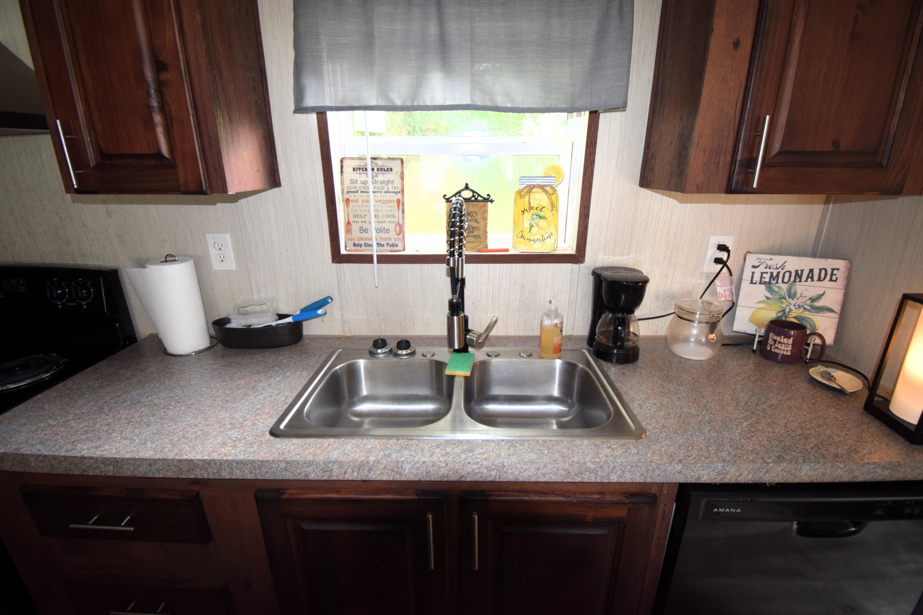 6583 Bill Lundy Road Laurel Hill FL 32567