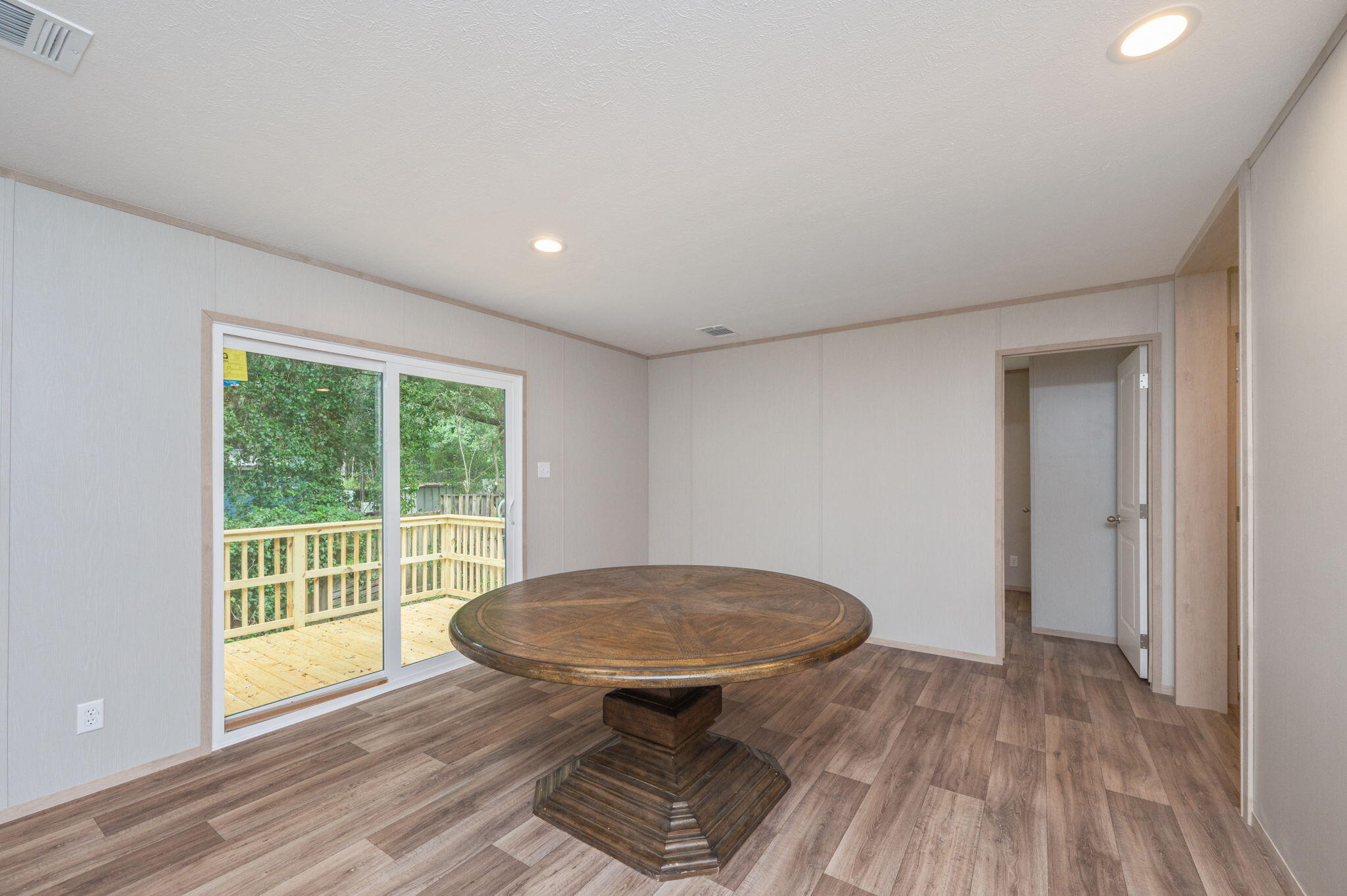 493 Marigold Avenue Defuniak Springs FL 32433
