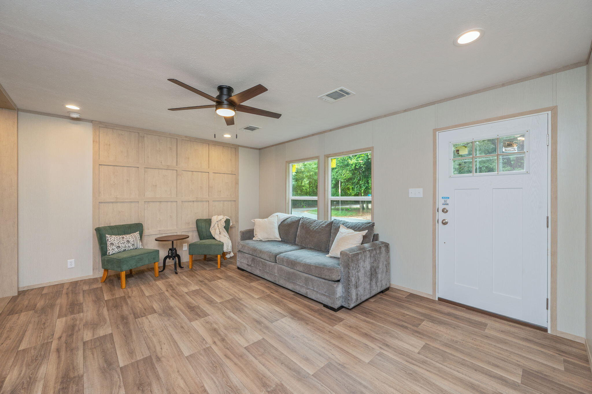 493 Marigold Avenue Defuniak Springs FL 32433