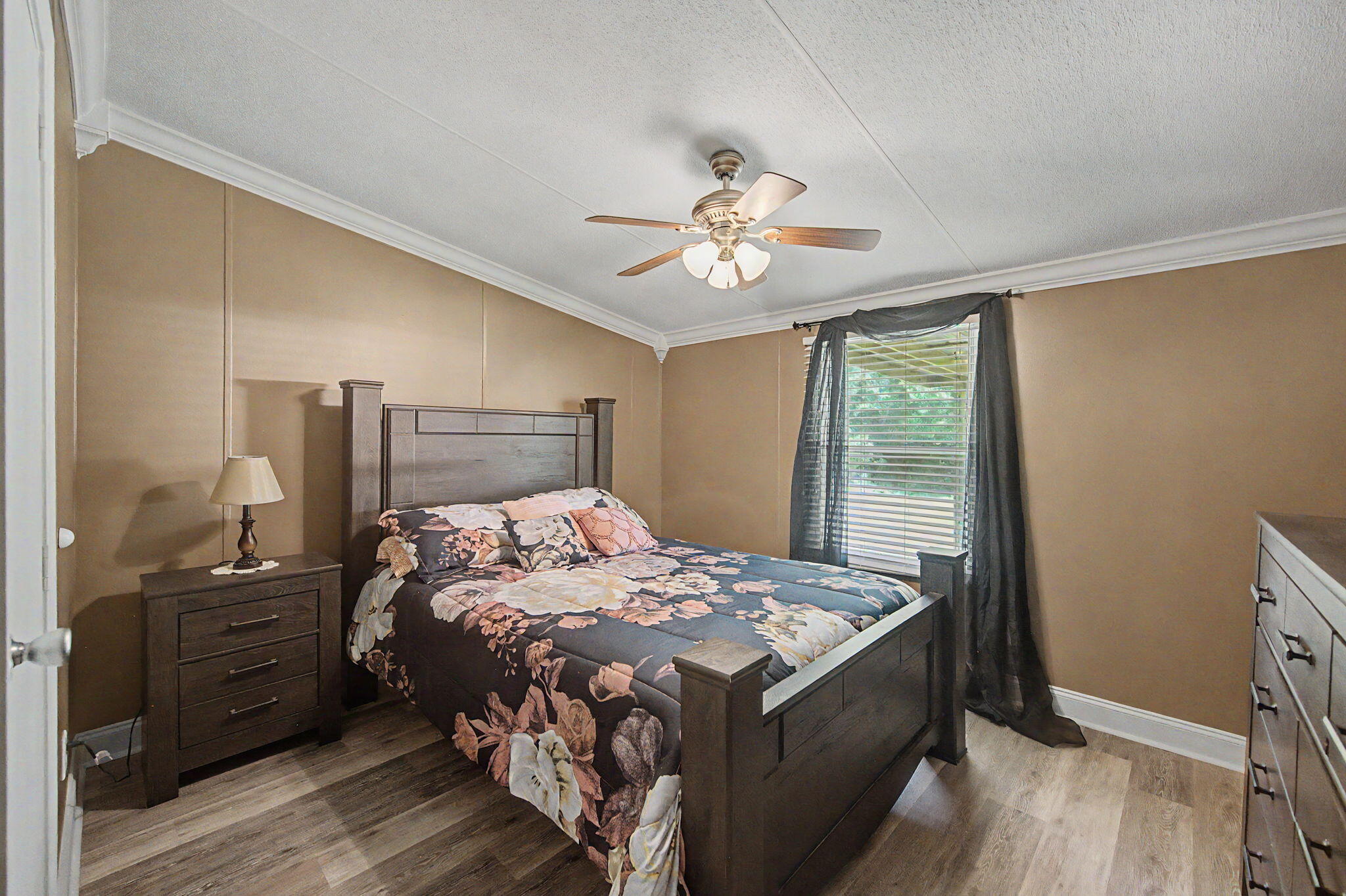 6423 Old River Road Baker FL 32531