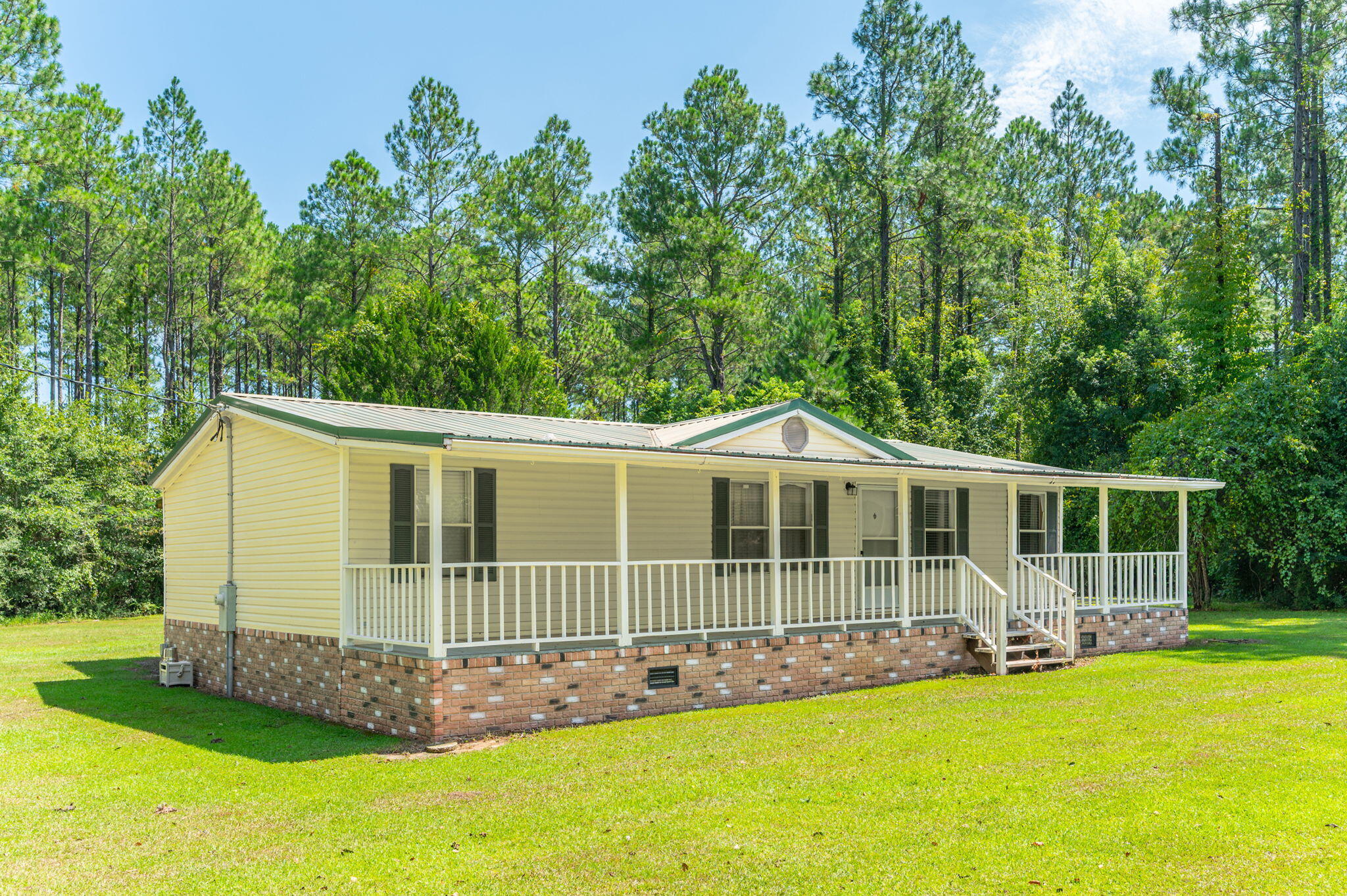 6423 Old River Road Baker FL 32531