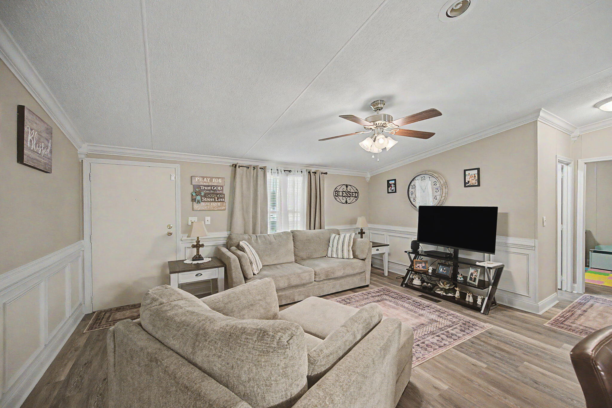 6423 Old River Road Baker FL 32531