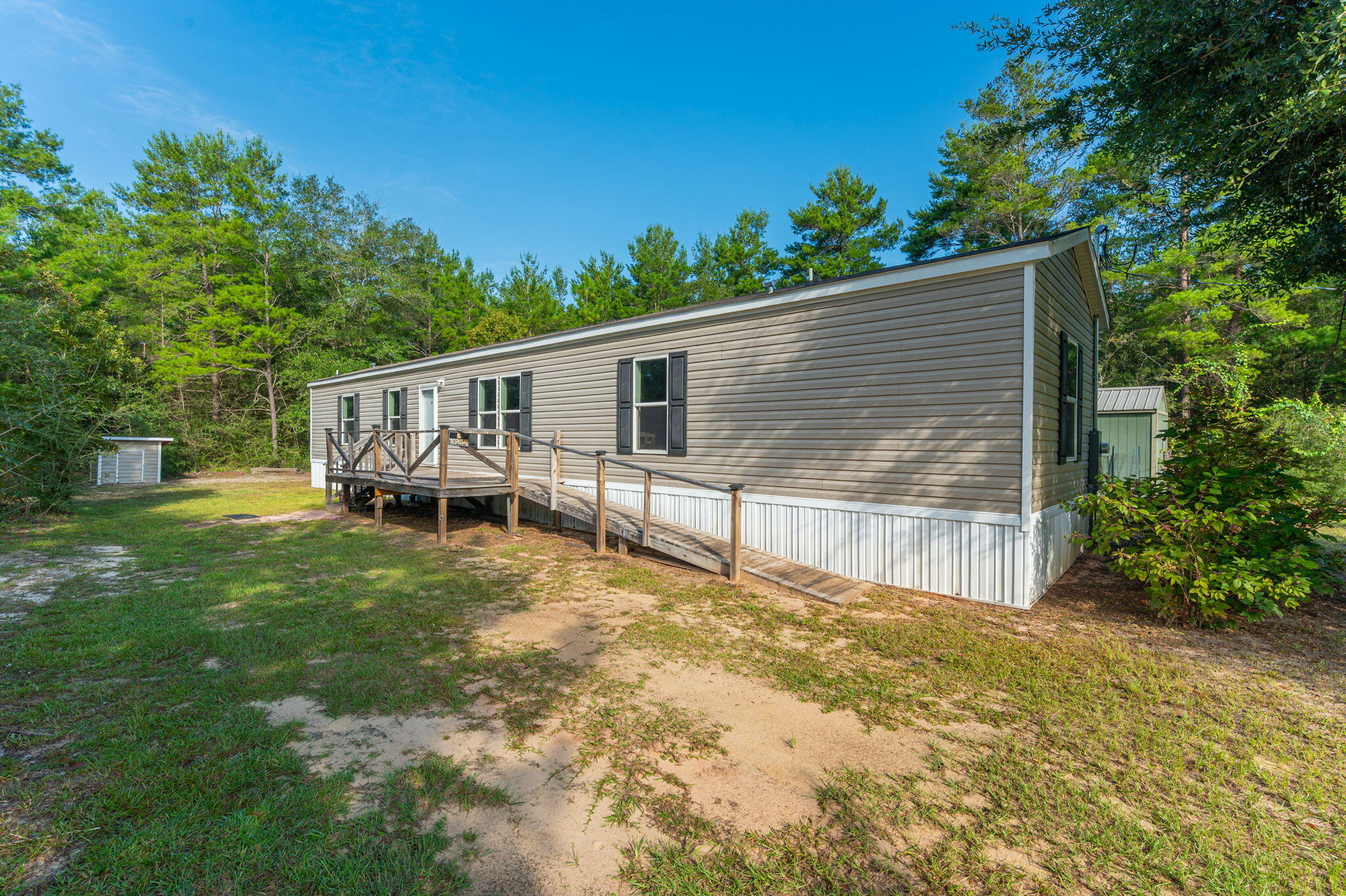 5276 Third Avenue Crestview FL 32539
