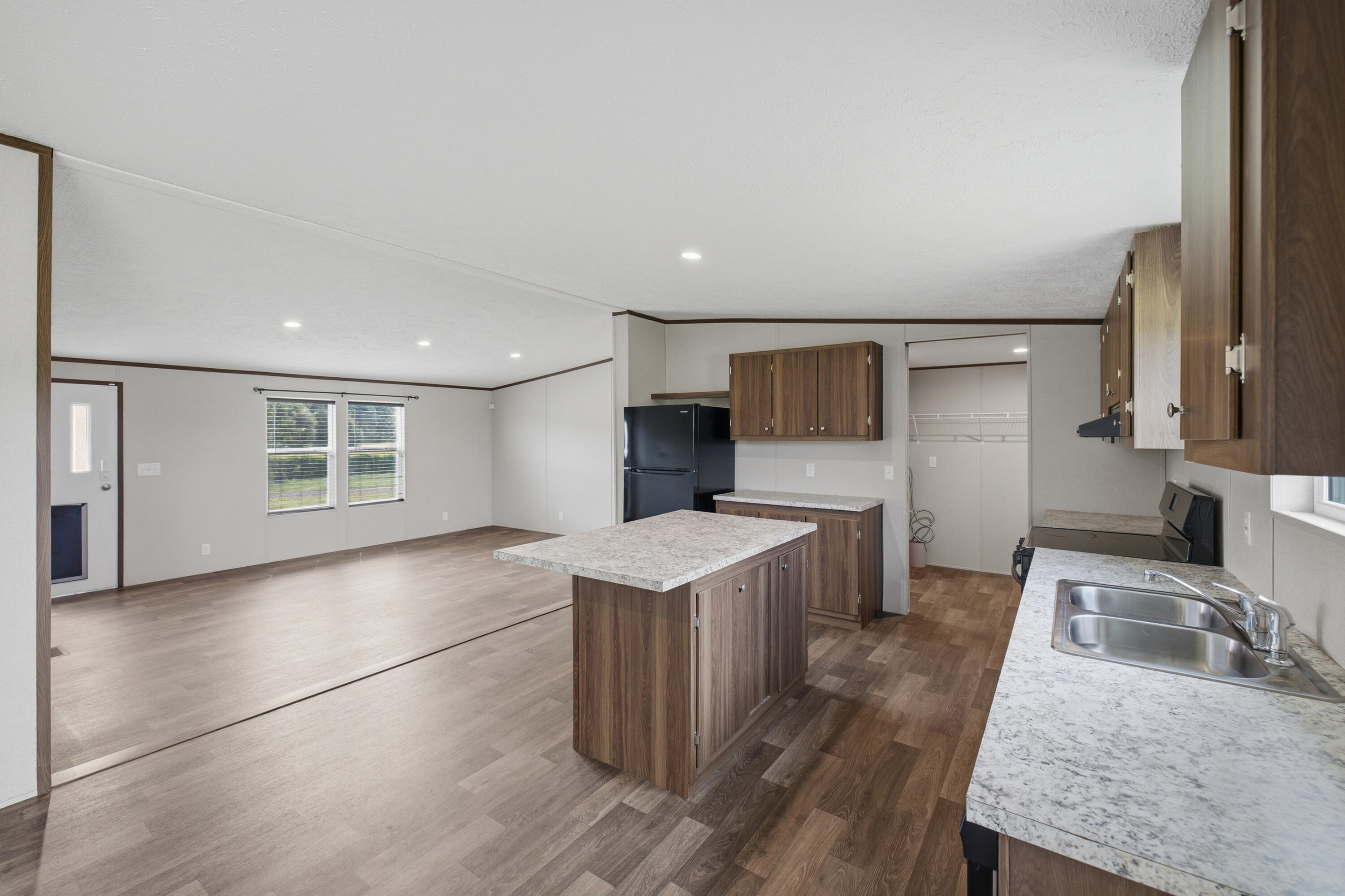 4366 Cooper Lane Holt FL 32564