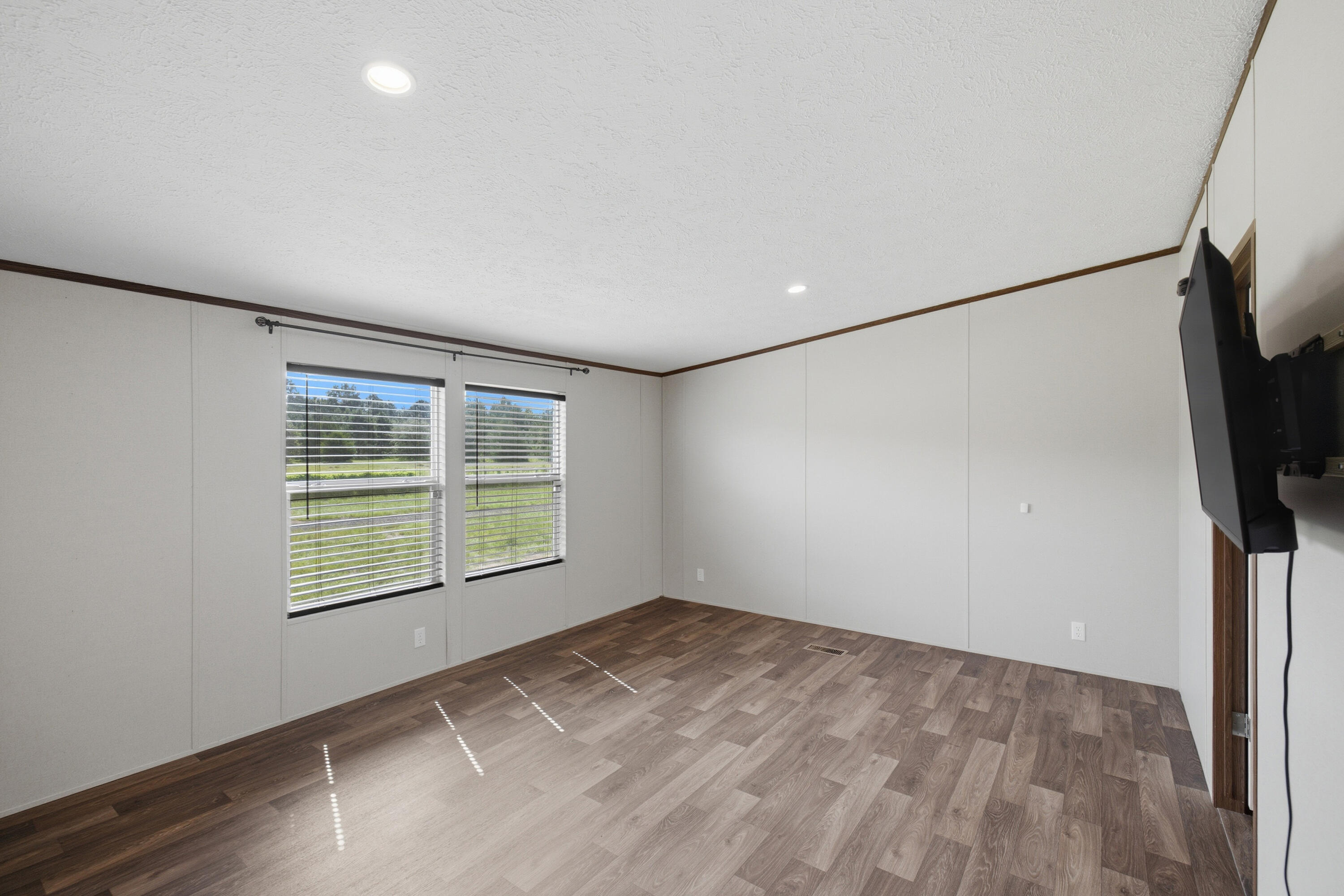 4366 Cooper Lane Holt FL 32564