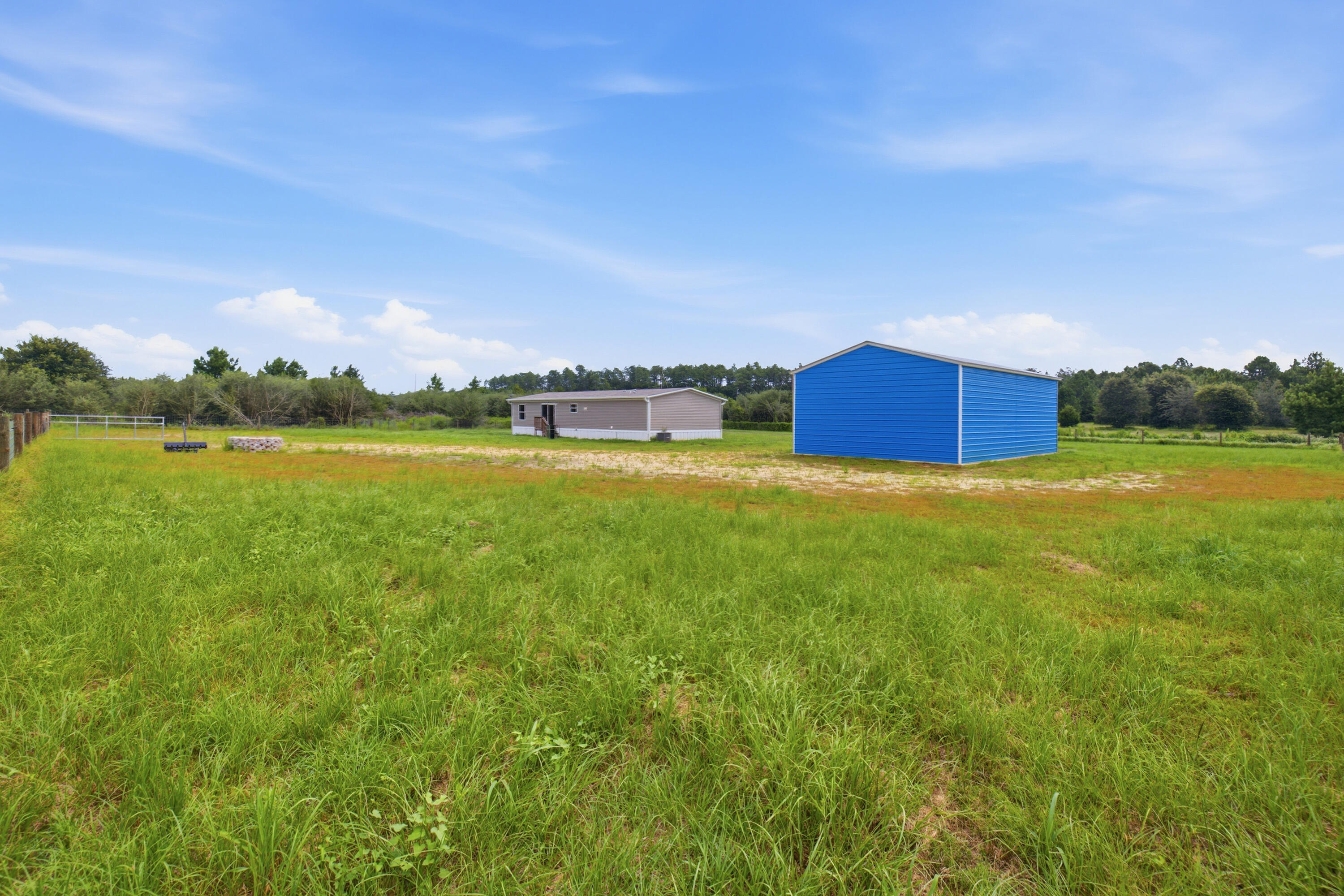 4366 Cooper Lane Holt FL 32564