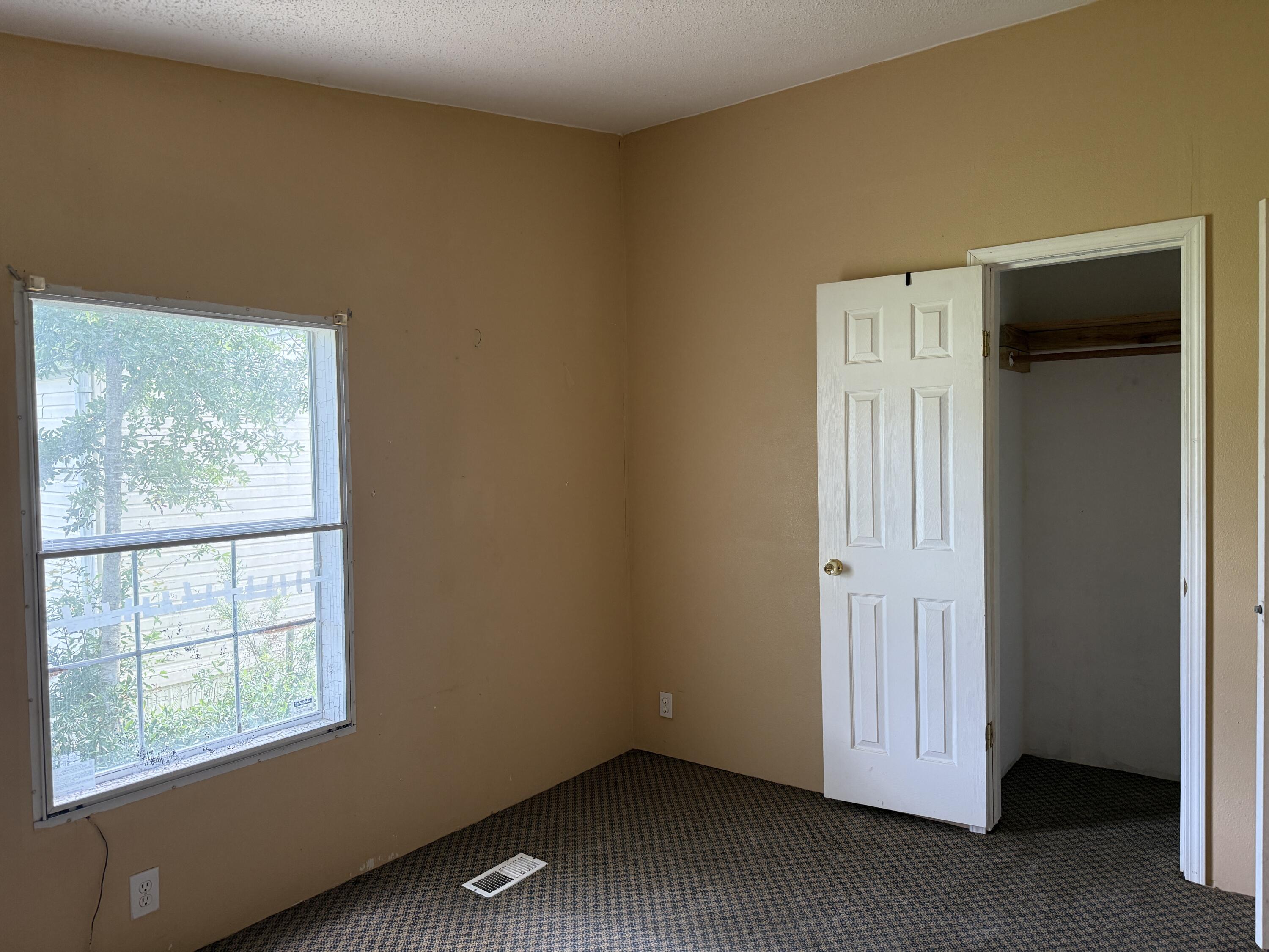1894 W Kingsfield Road Cantonment FL 32533
