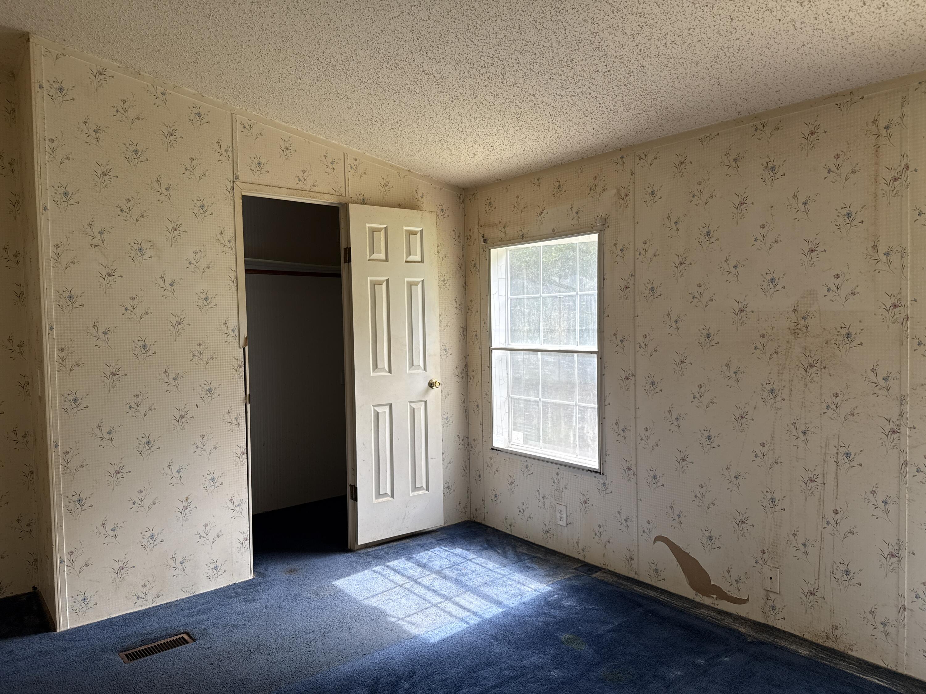1894 W Kingsfield Road Cantonment FL 32533