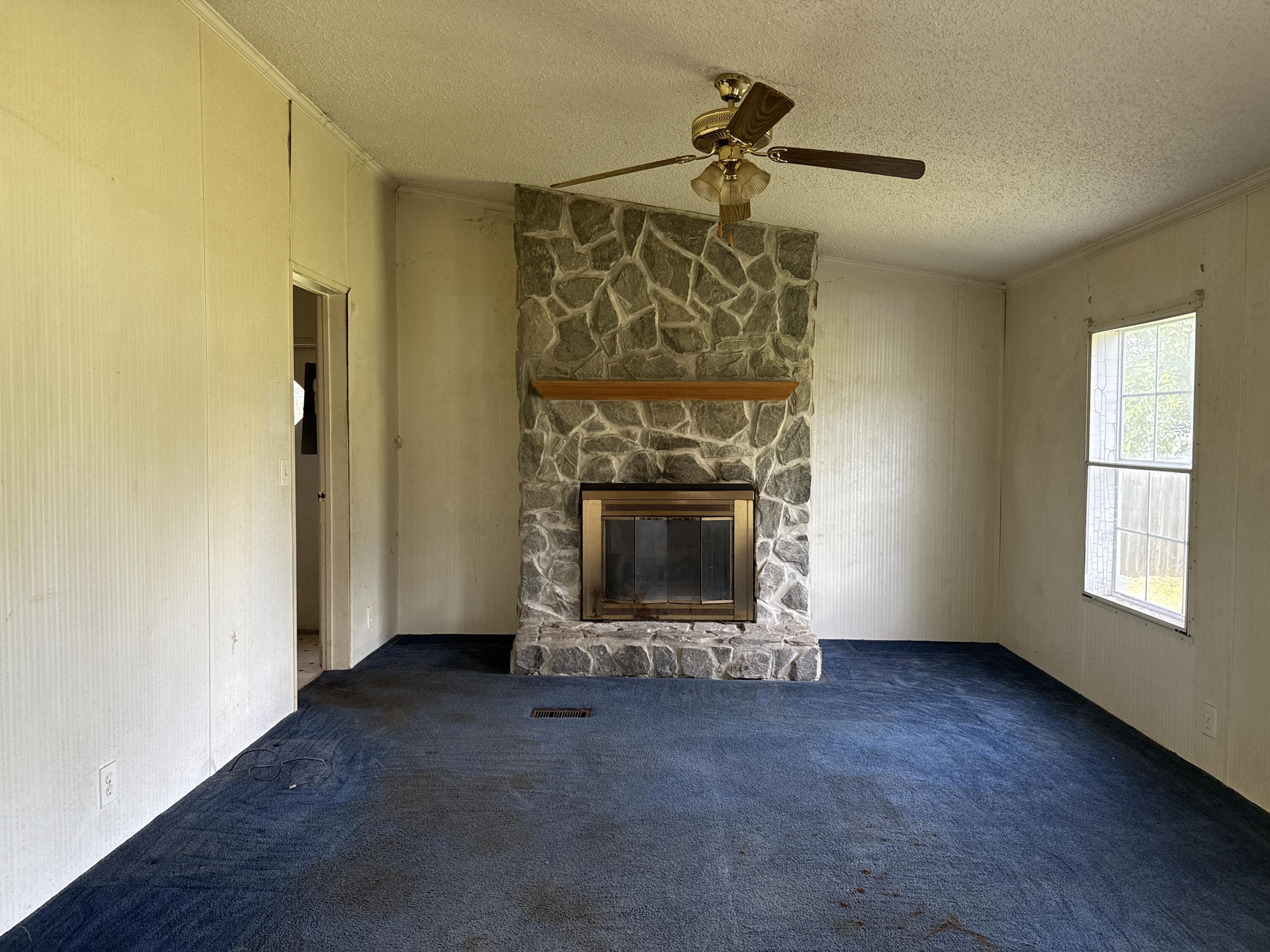 1894 W Kingsfield Road Cantonment FL 32533